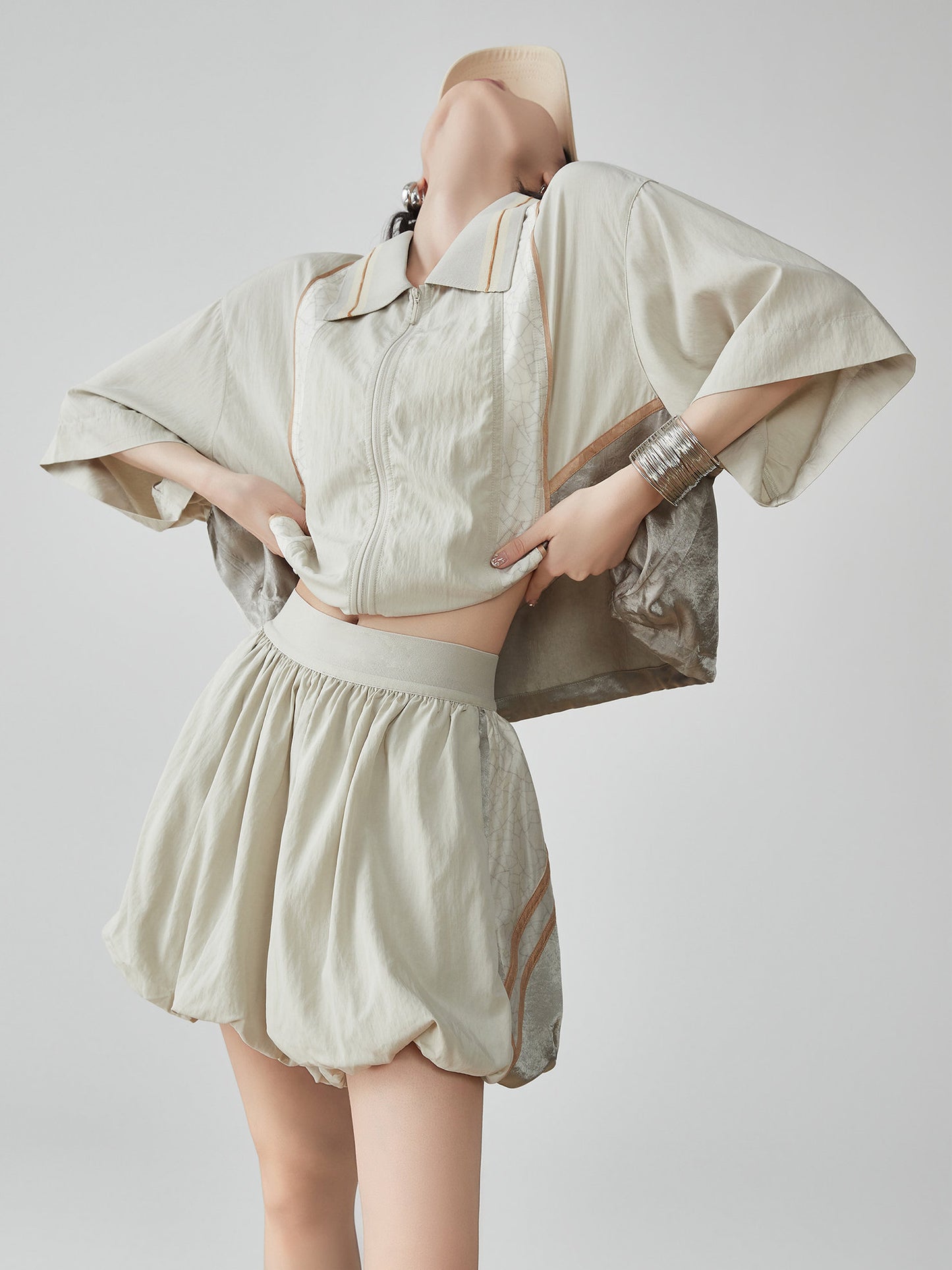 Line Short-Sleeve Jacket / Balloon Short Pants FER0060