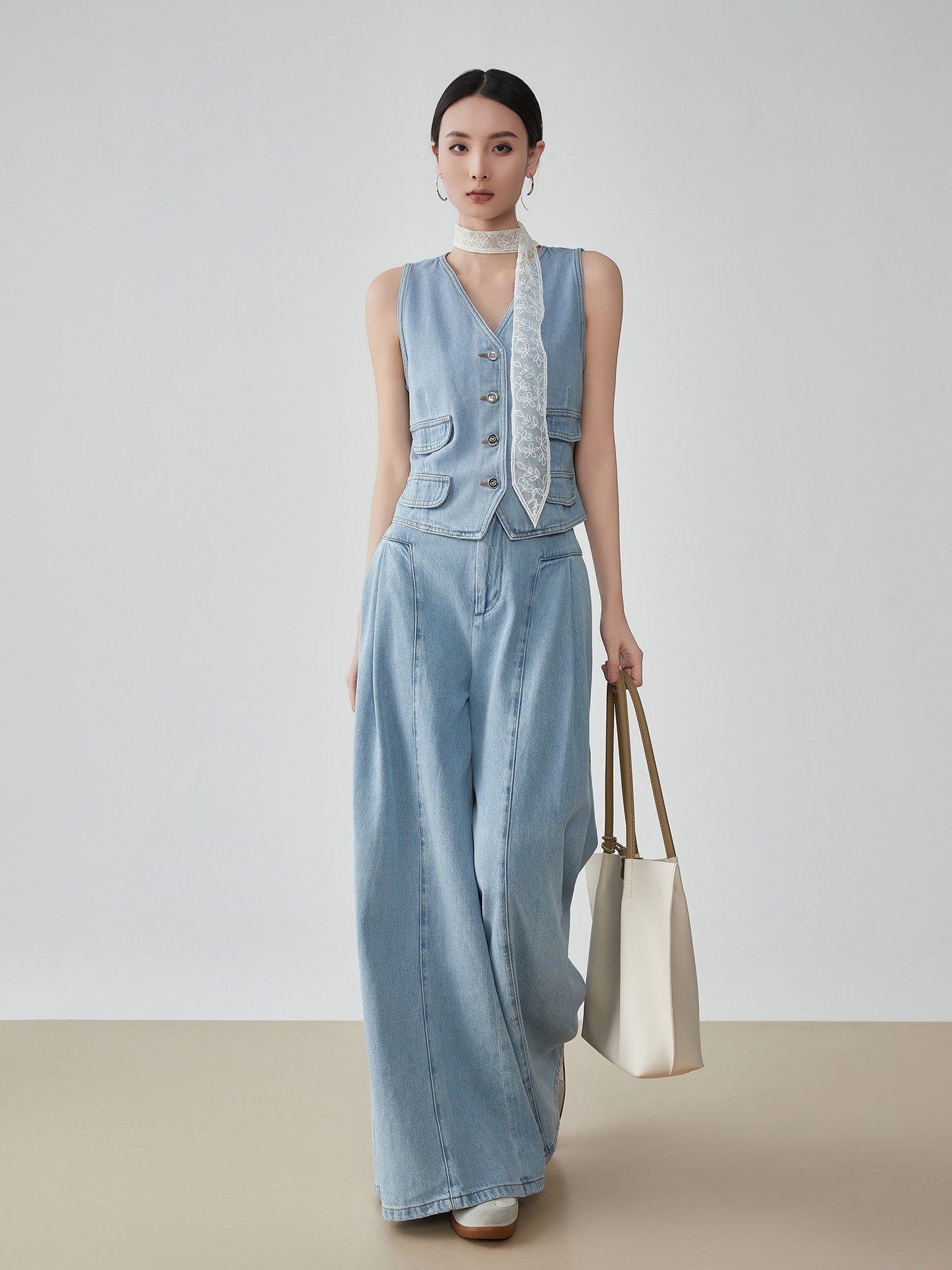 Denim V-neck Vest / Denim Wide Relaxed Pants FER0269