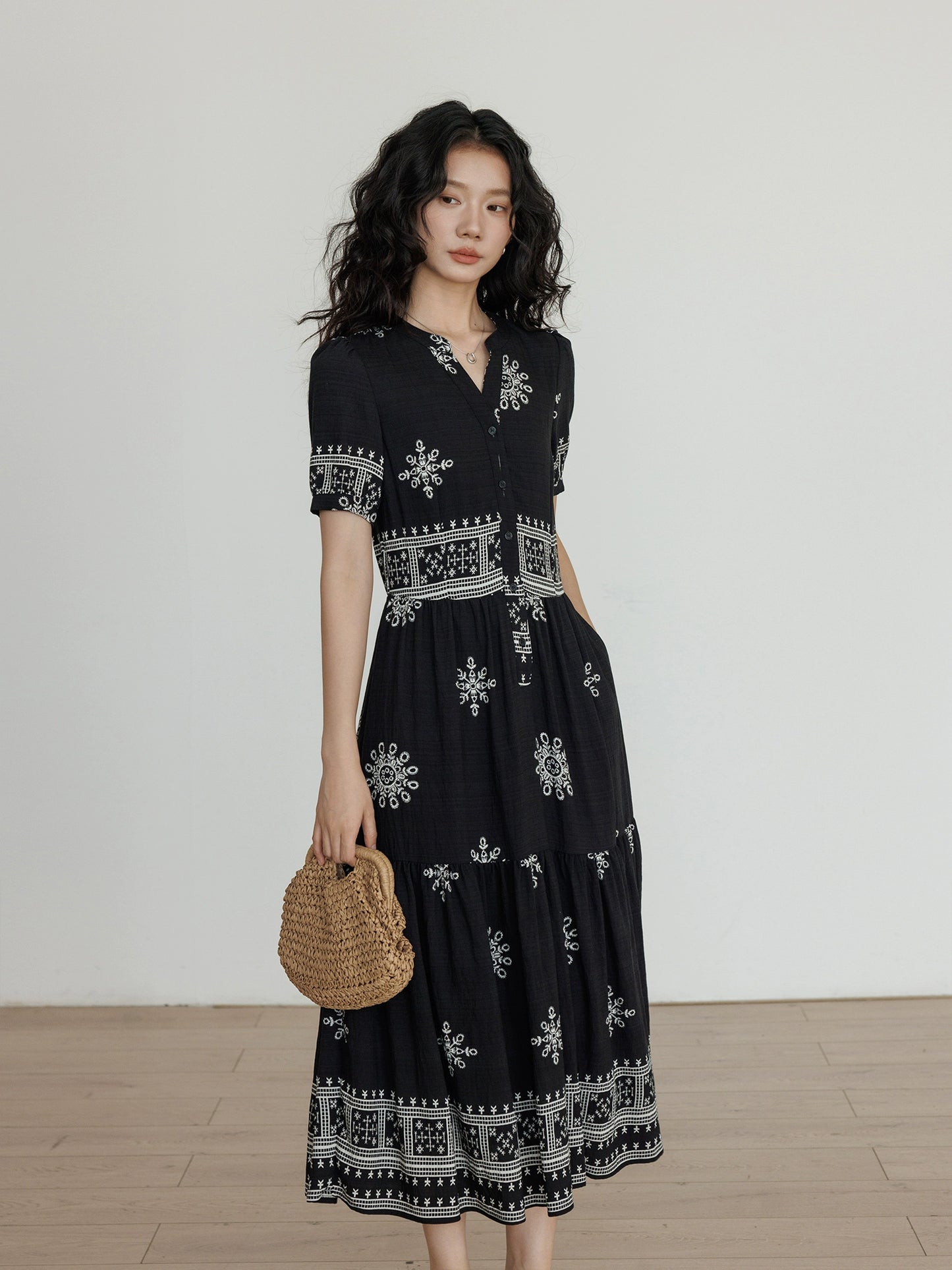 Summer Embroidered Vintage Dress VAS0100