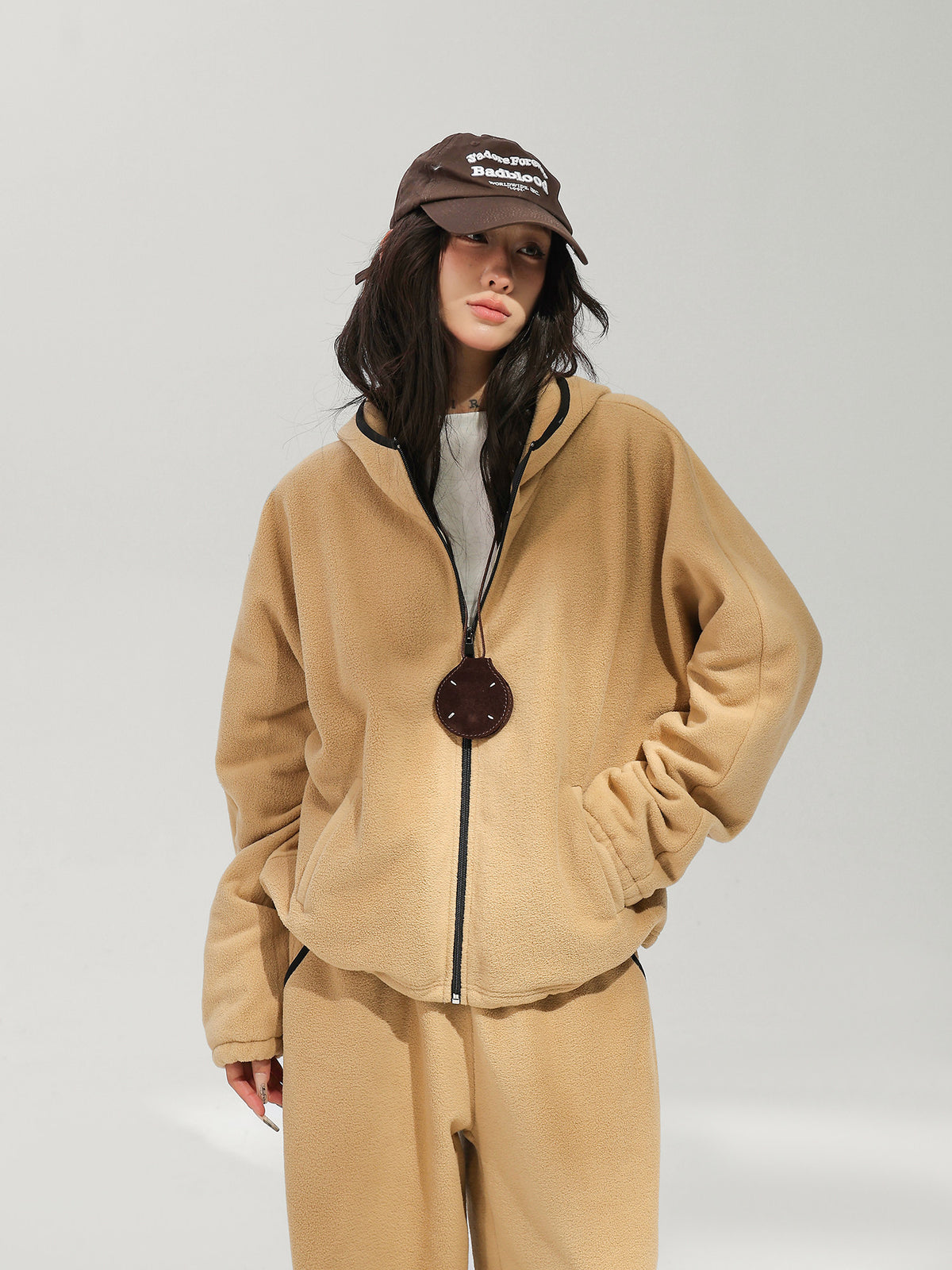 Fleece-Lined Zip-Up Hoodie / Wide Pants ACS0385