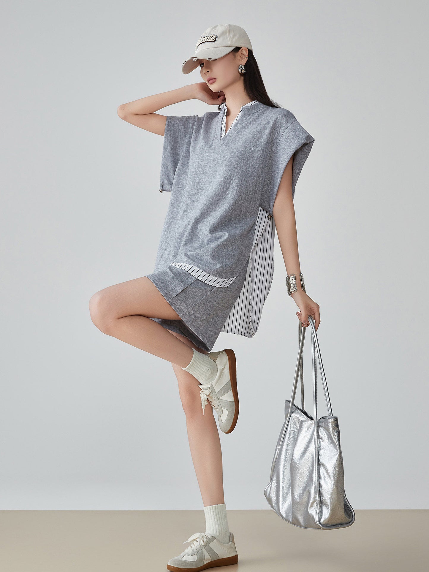 Layered-Style Key Neck Top / Shorts FER0126