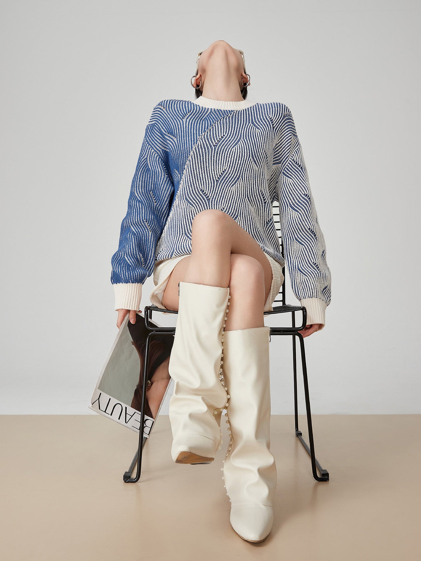 Blue Braided Round-Neck Knit FER0368