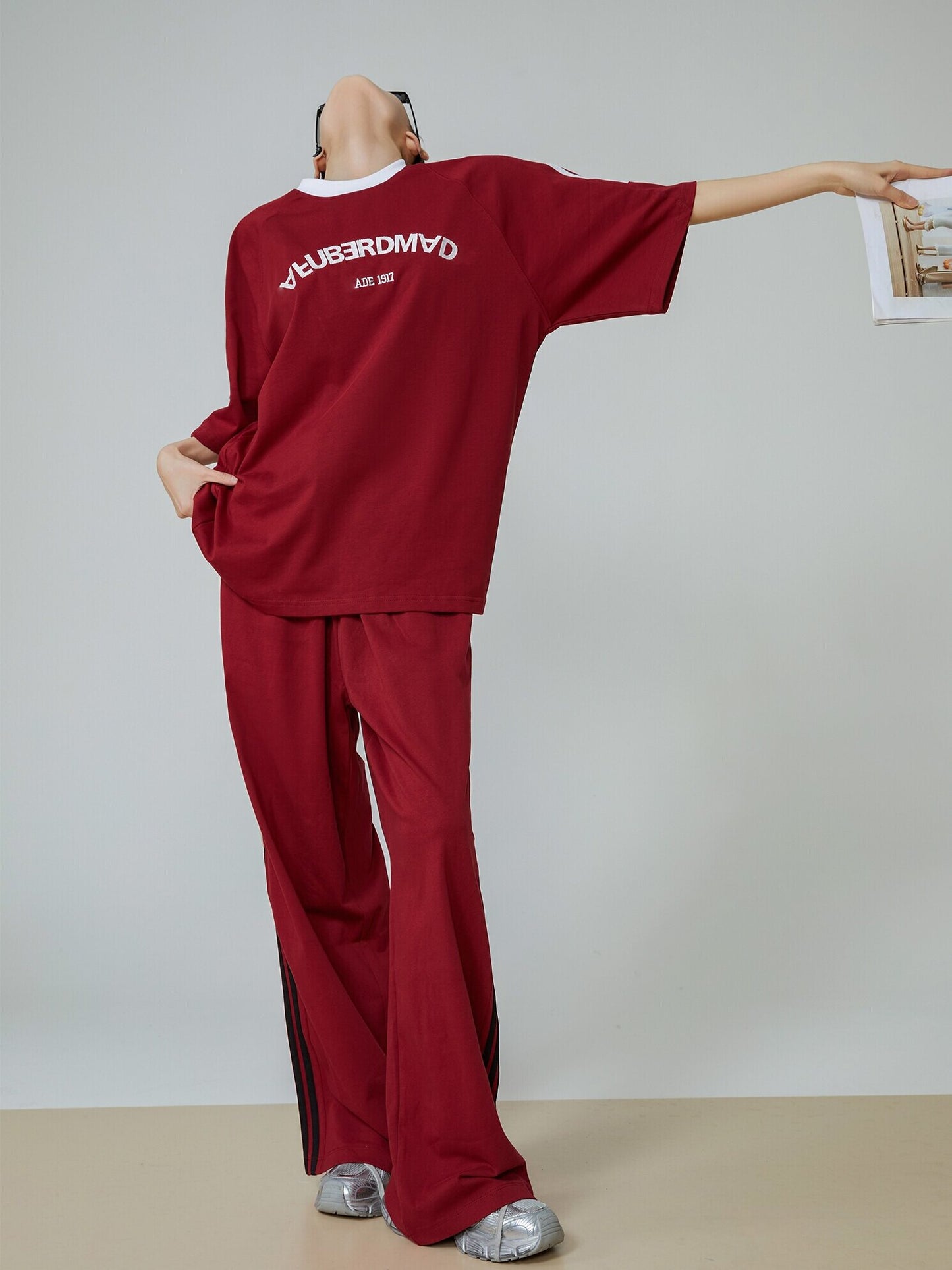 Sideline Logo Short Sleeve T-Shirt / Sideline Pants FER0102