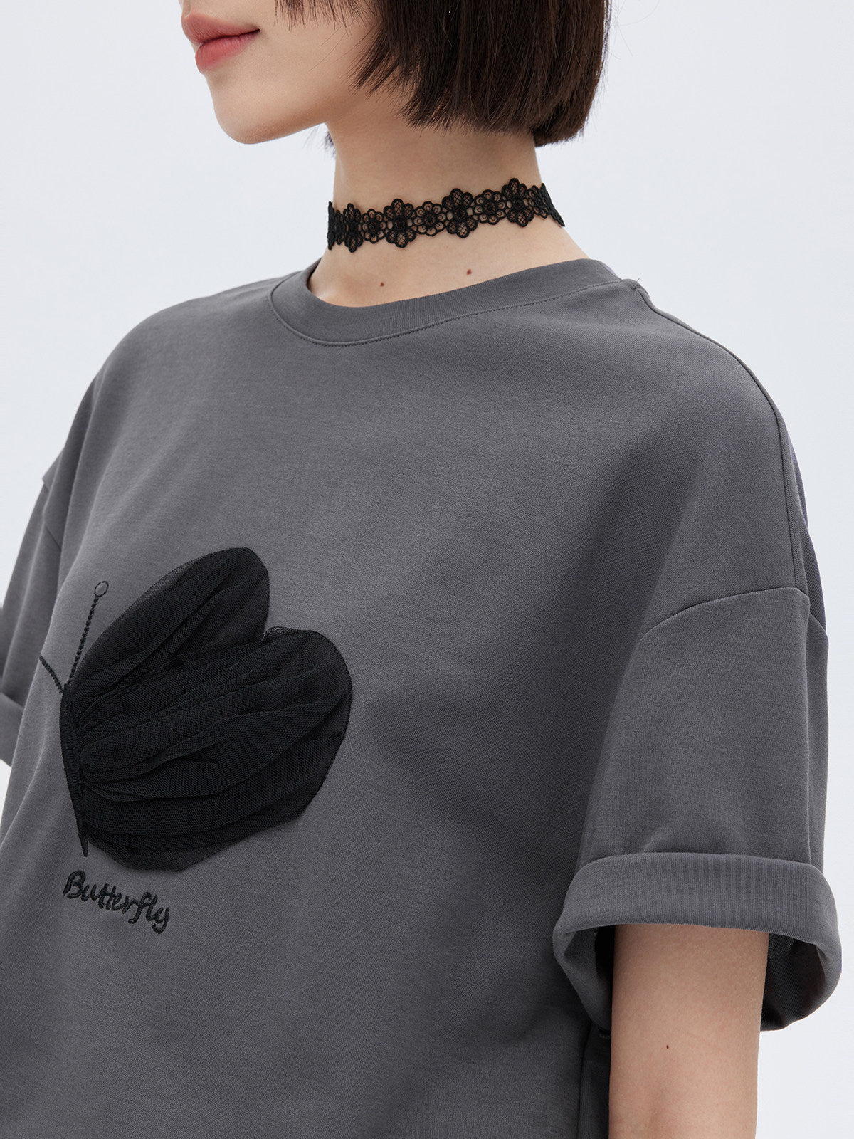 Butterfly Embroidery Short Sleeve T-Shirt SHN0012