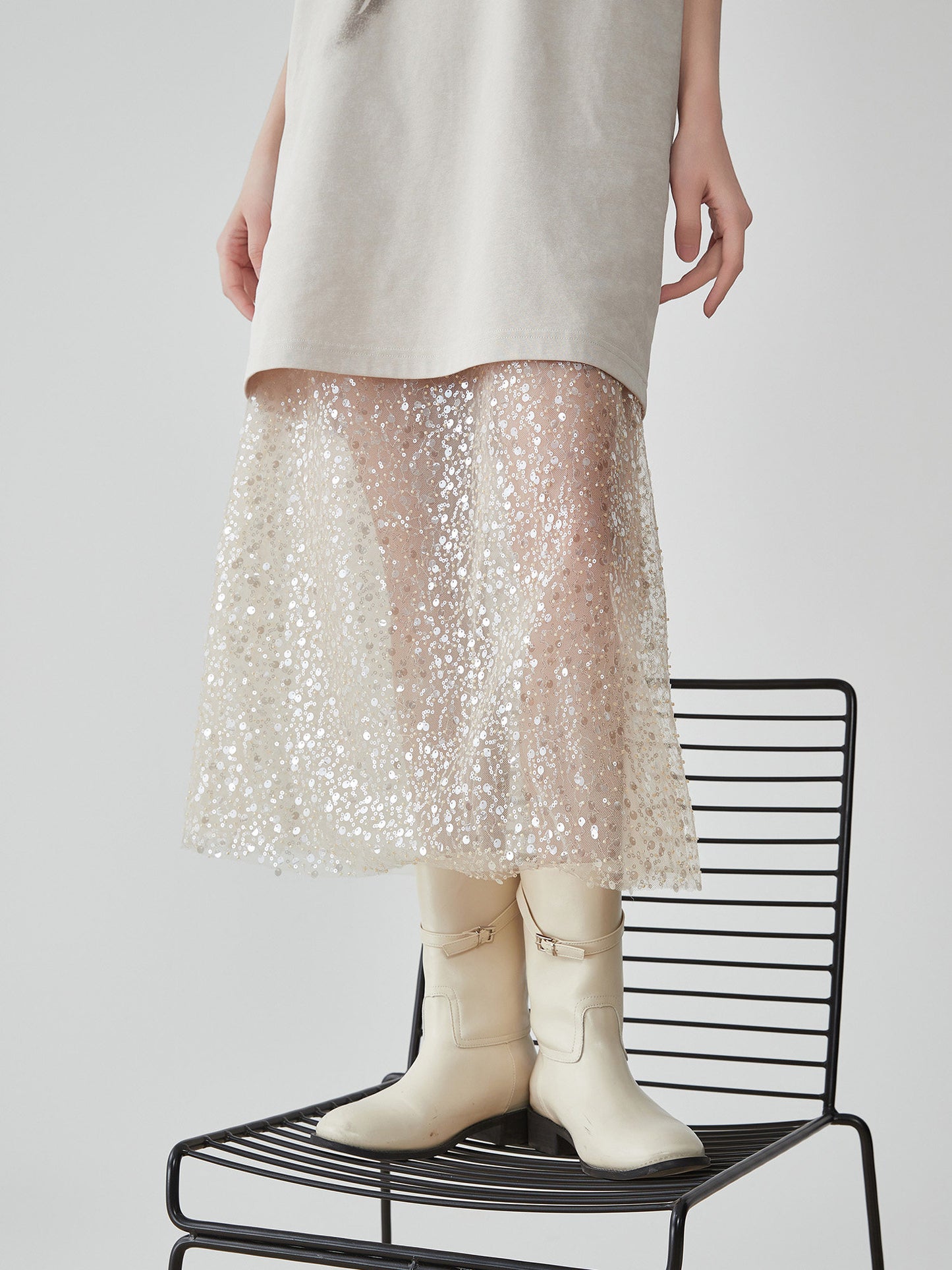 Flower Motif T-Shirt / Sparkling Mesh Skirt FER0151