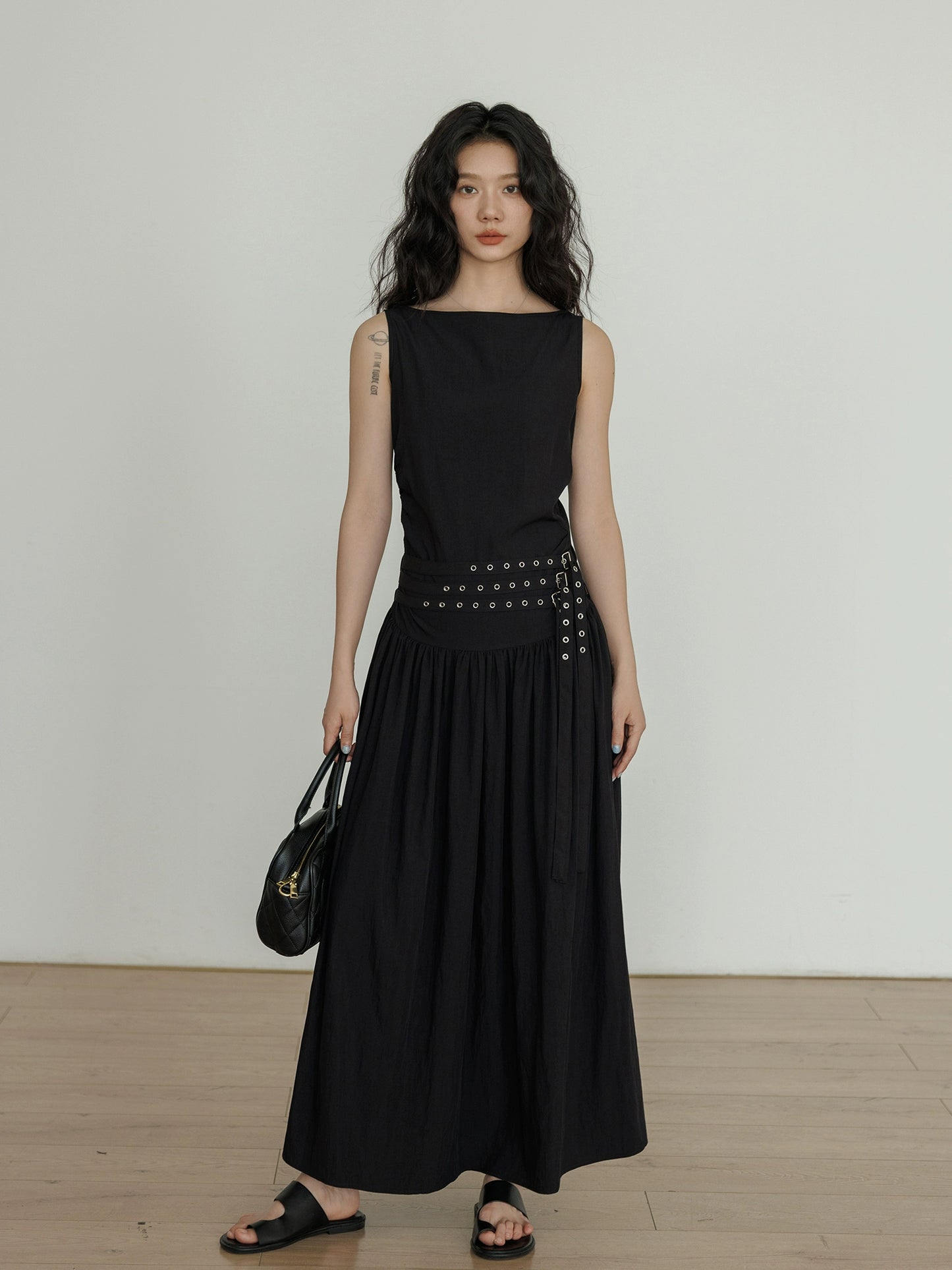 Sleeveless Belt Long Dress VAS0112