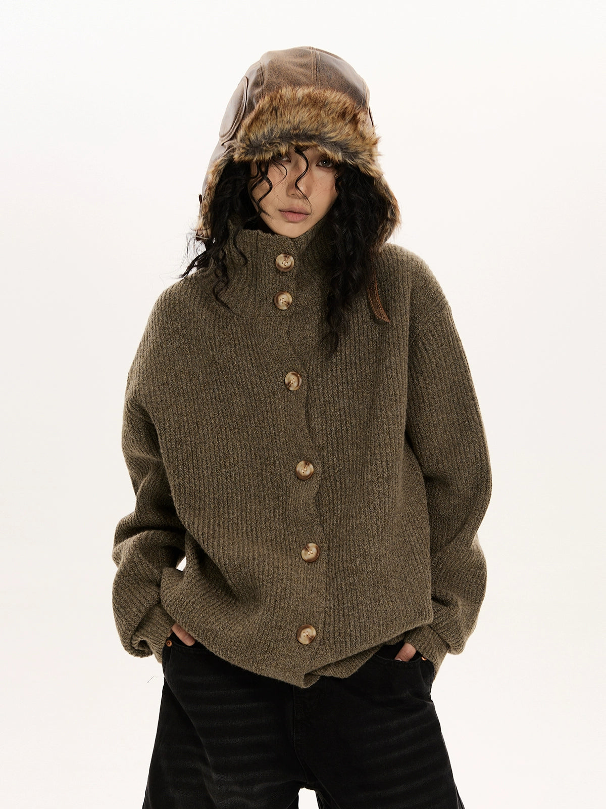 Stand Collar Knit Cardigan VAT0009