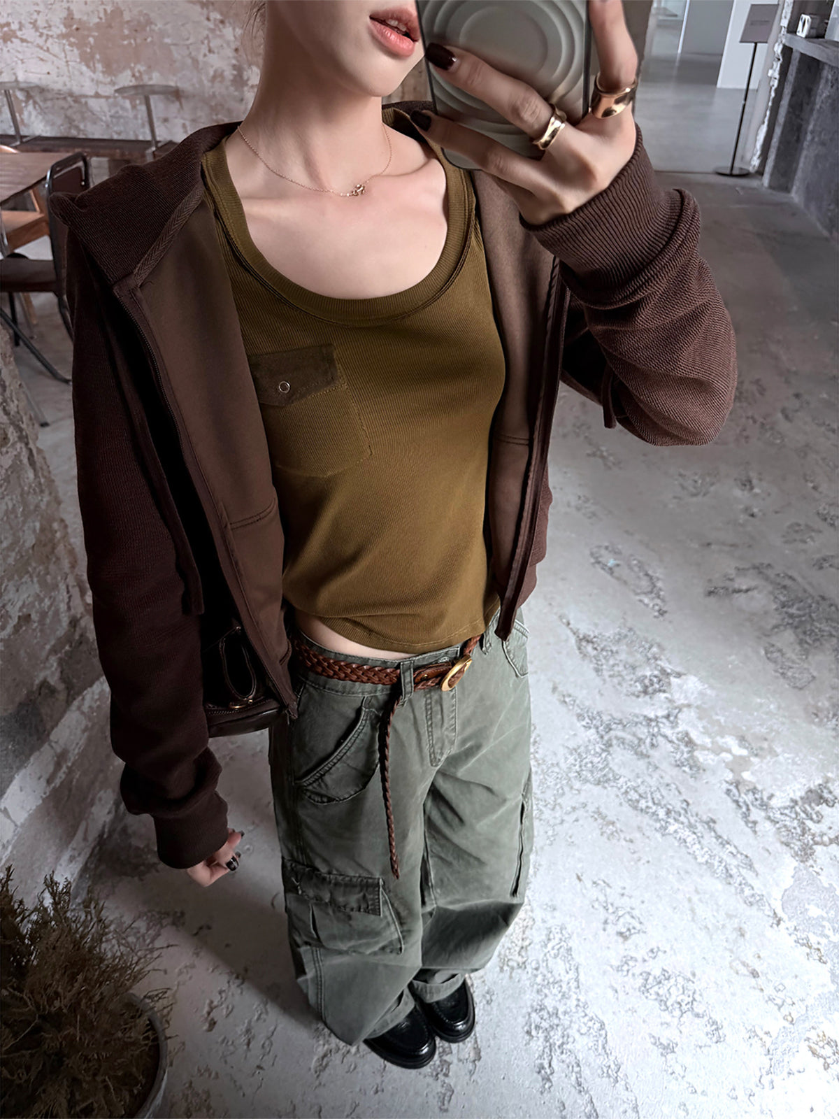 U-Neck Pocket Long Sleeve T-Shirt WWP0005