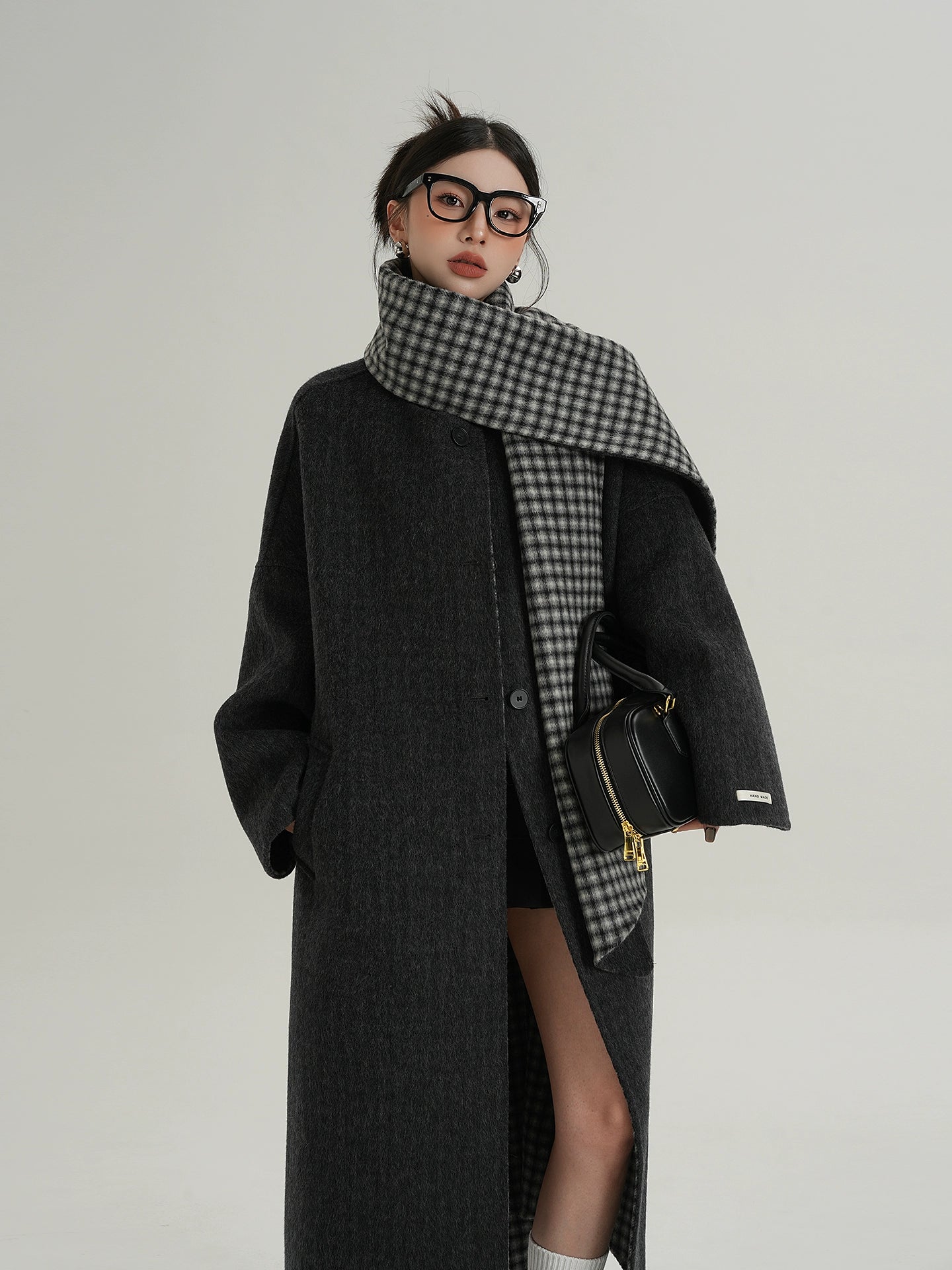 Collarless Coat with Checkered Scarf SRS0405