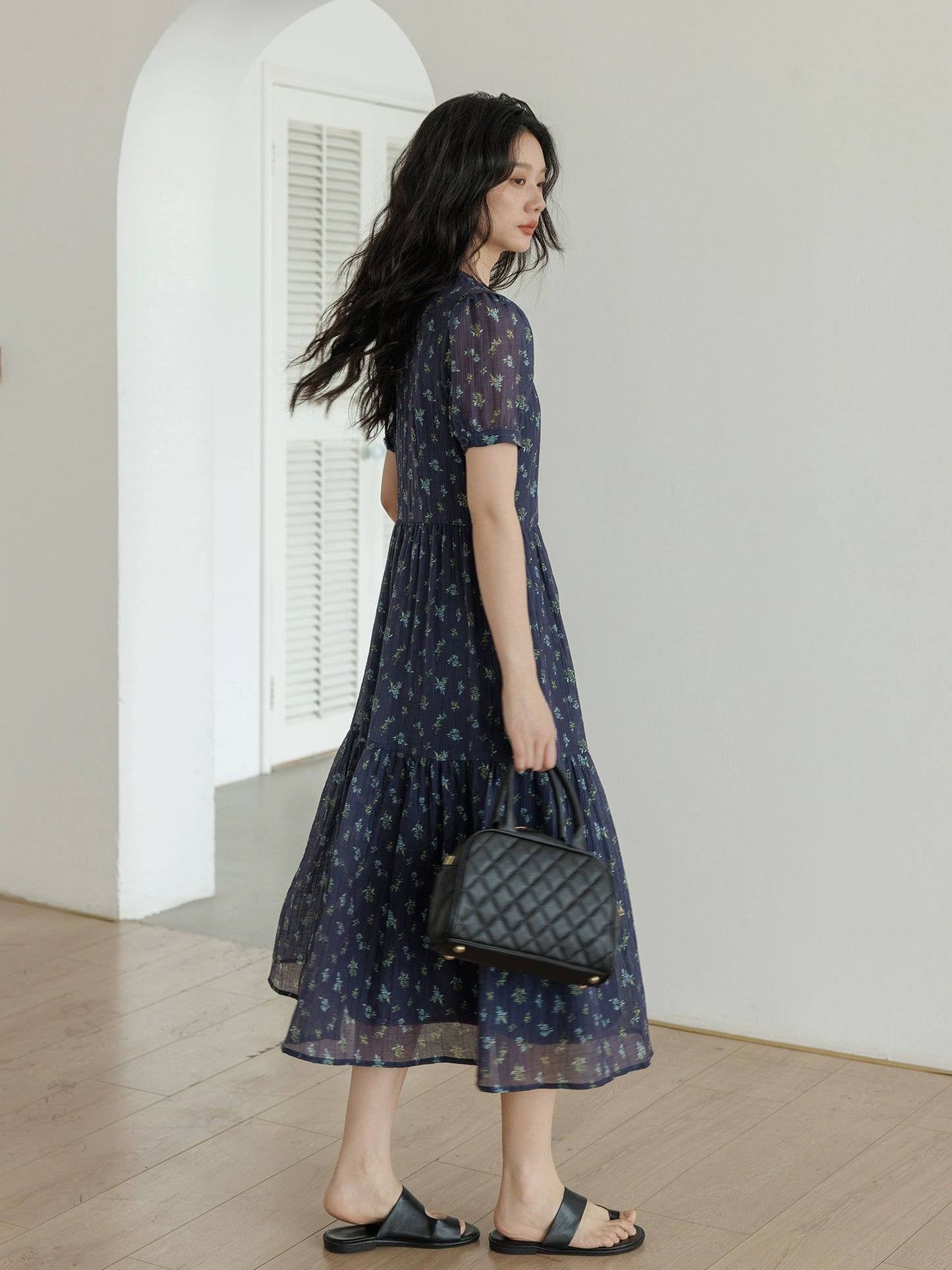 Key Neck Floral Dress VAS0121