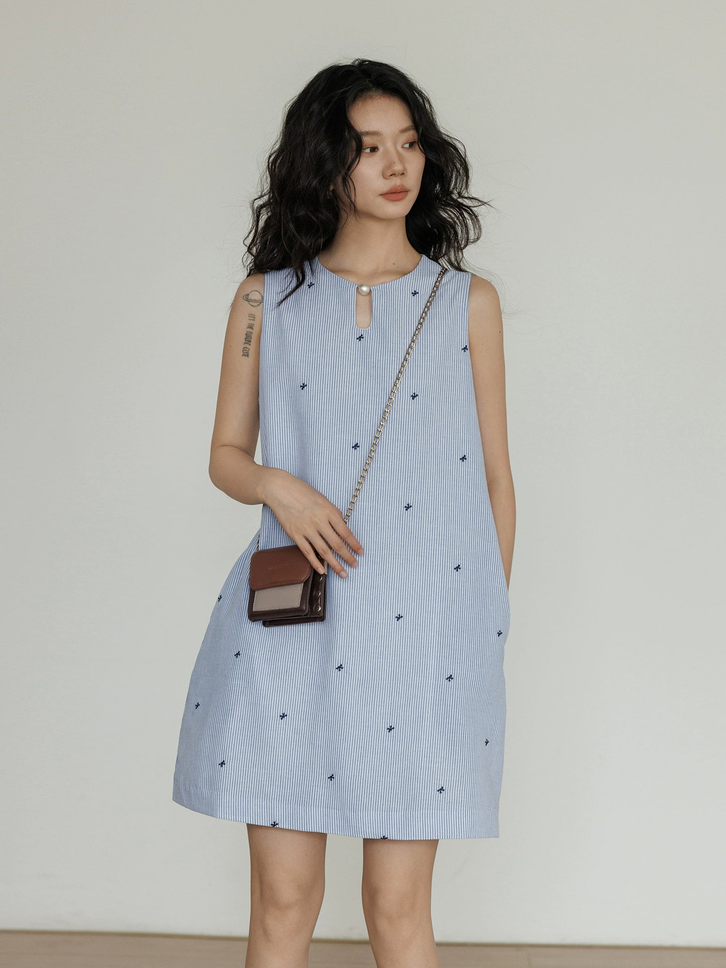 Ribbon Embroidered Sleeveless Dress VAS0092