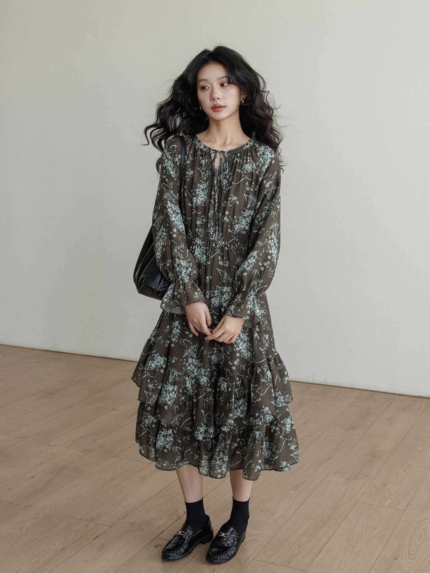 V-Neck Floral Vintage Shirt Dress VAS0192