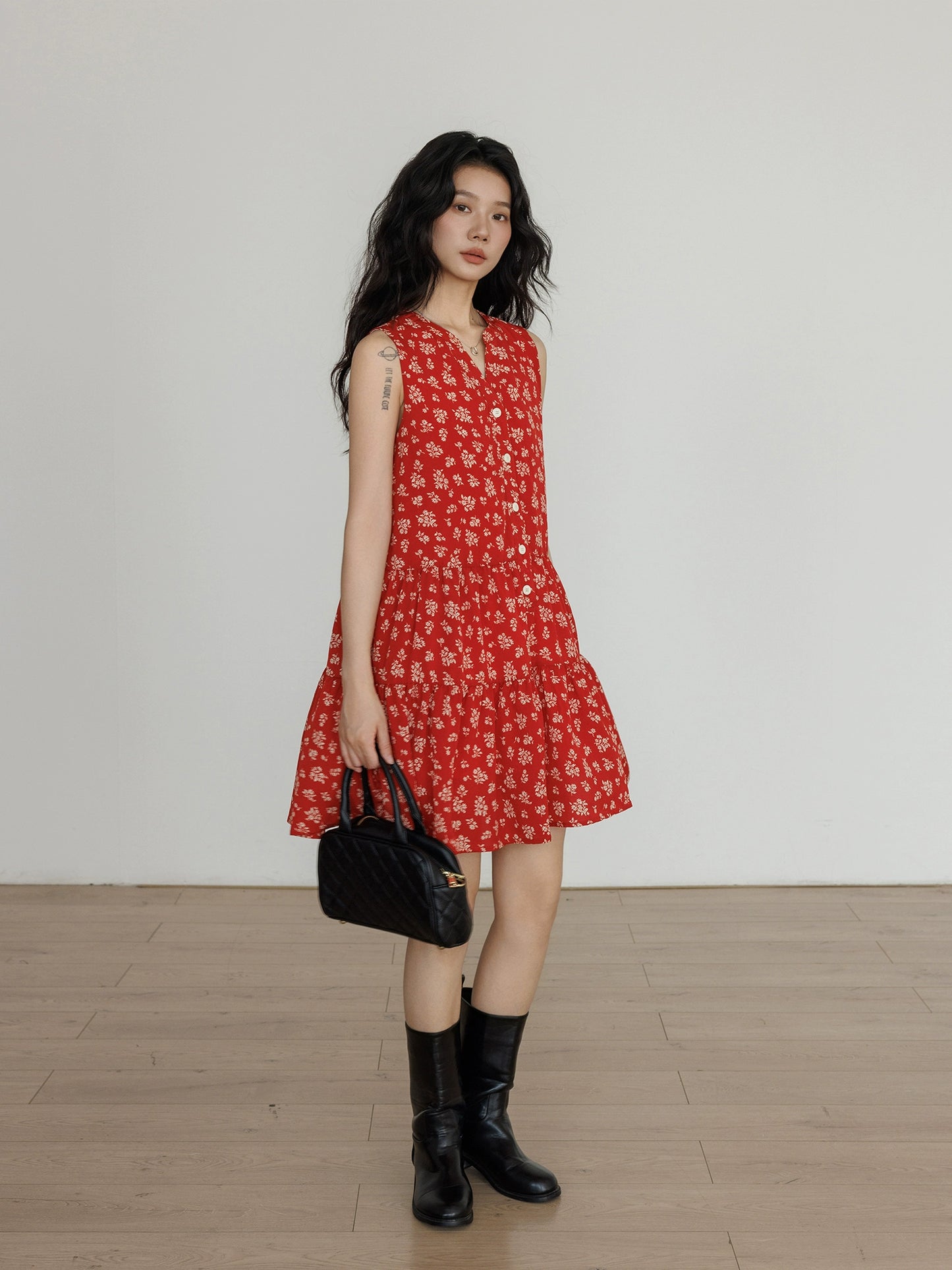 Floral Patterned Sleeveless Dress VAS0110