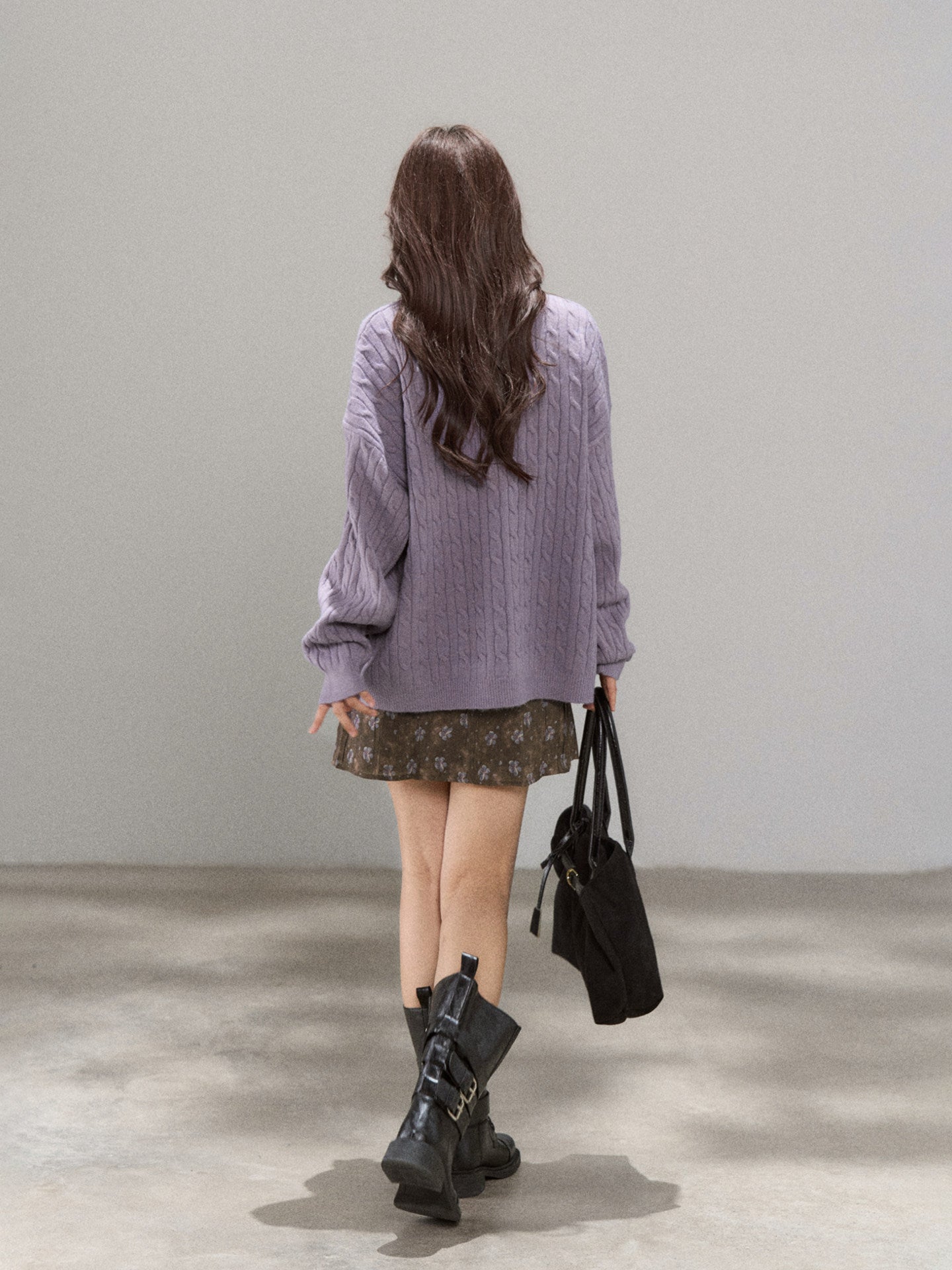 V-Neck Cable Knit Cardigan WDB0027