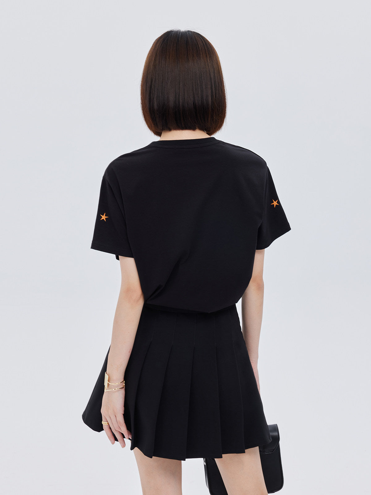 Embroidered Short-Sleeve T-Shirt SHN0004