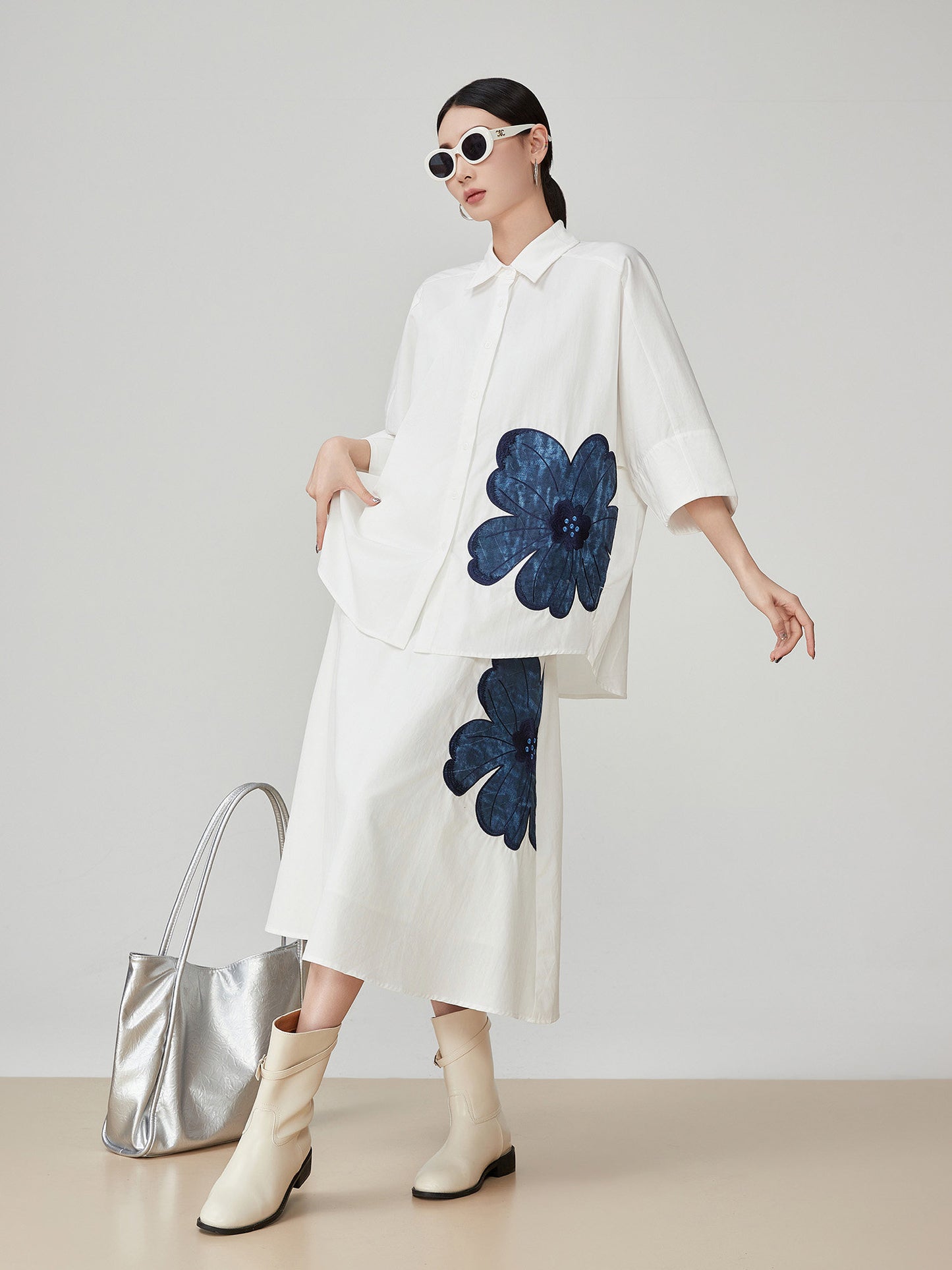 Appliqué Off-White Shirt / Half-Length Skirt FER0117