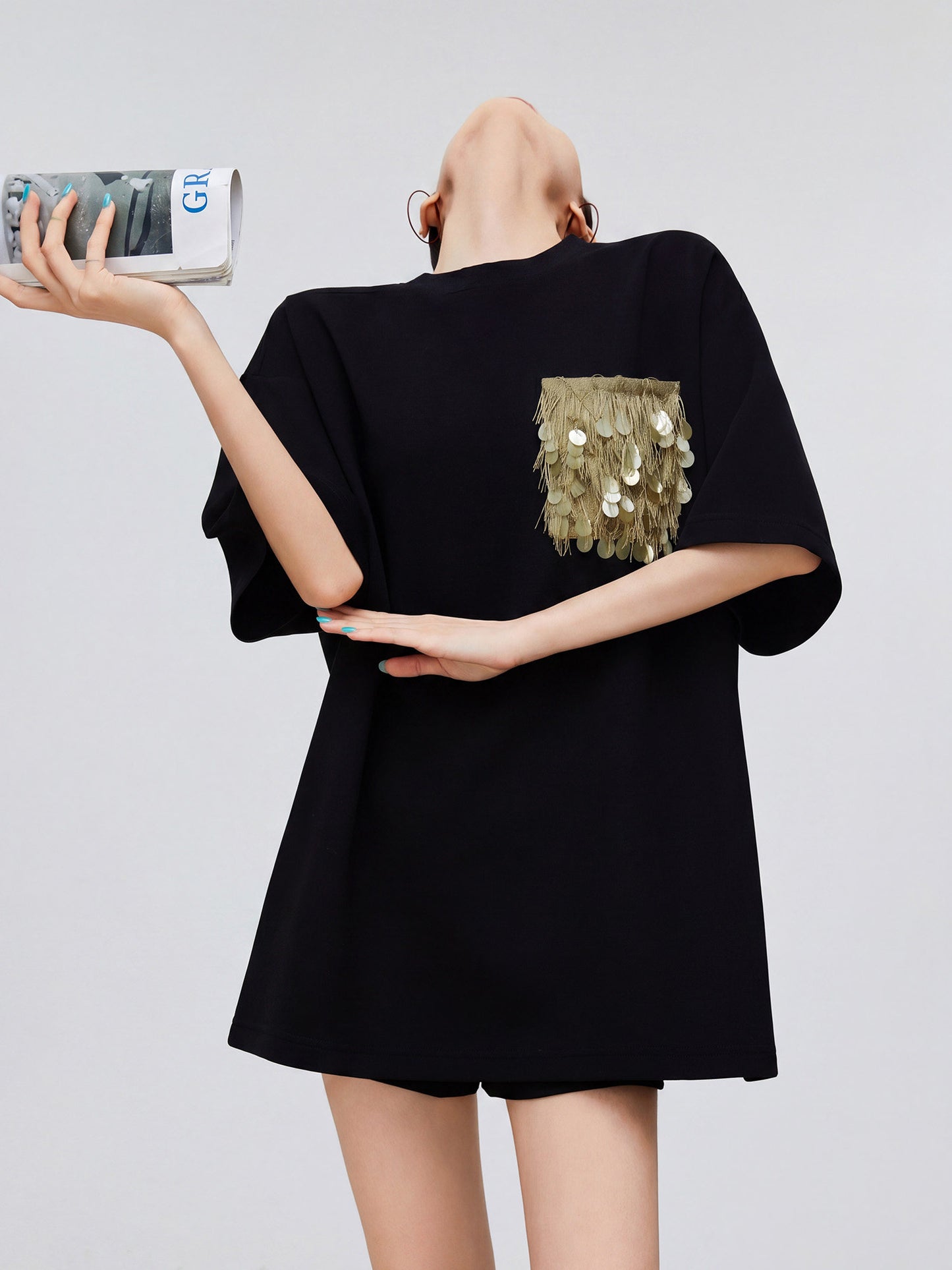 Sequin Pocket Short-Sleeve T-Shirt FER0331
