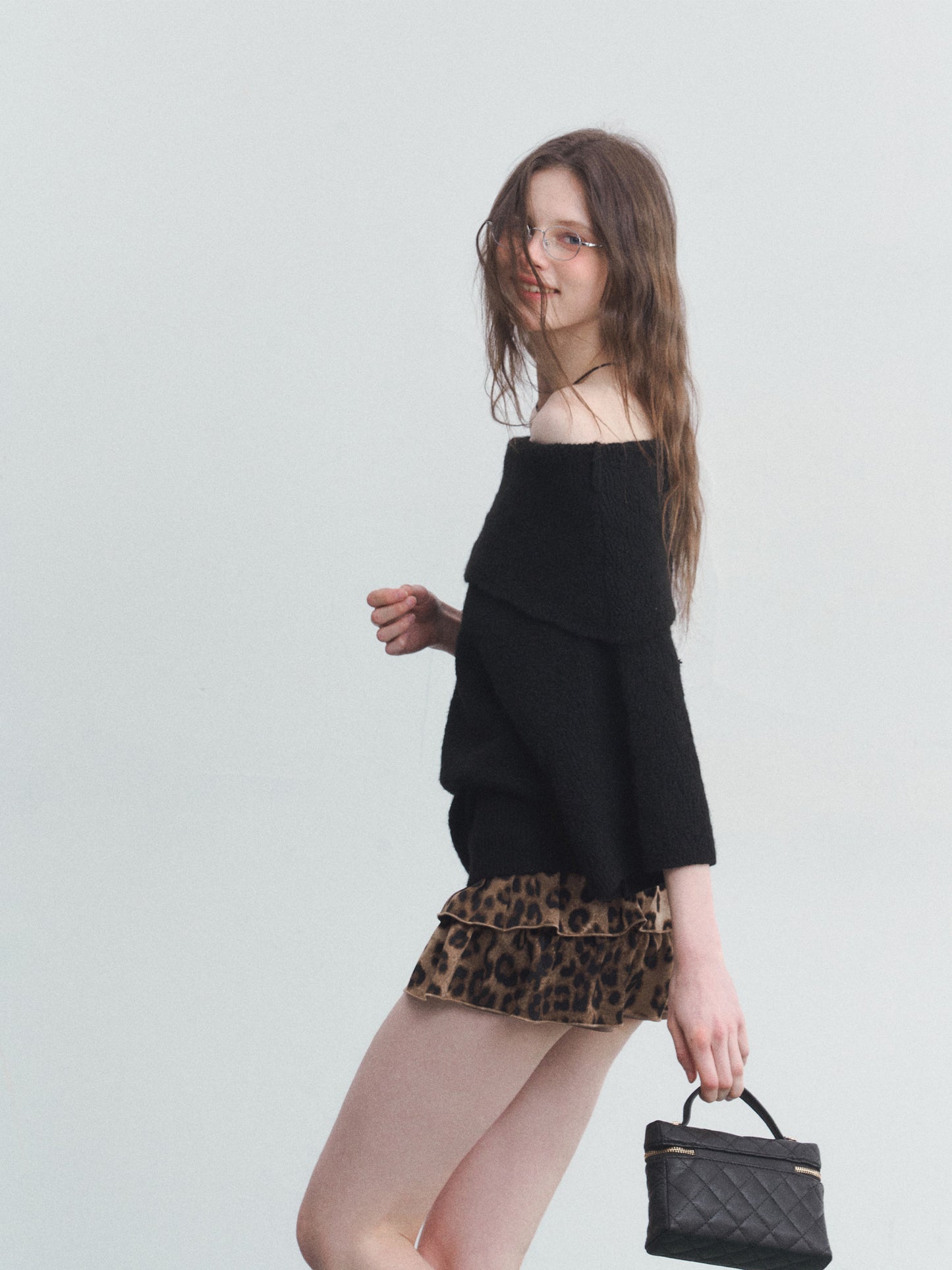 Off-Shoulder Knit Tops SPY0031