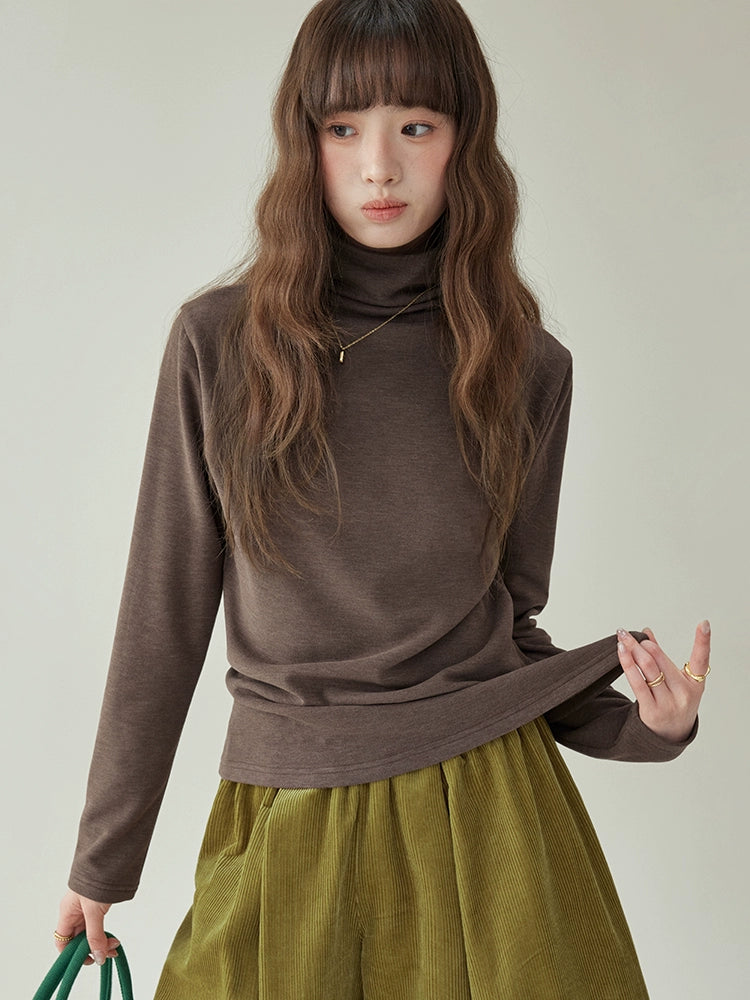 Basic High-Neck Top AMU0041
