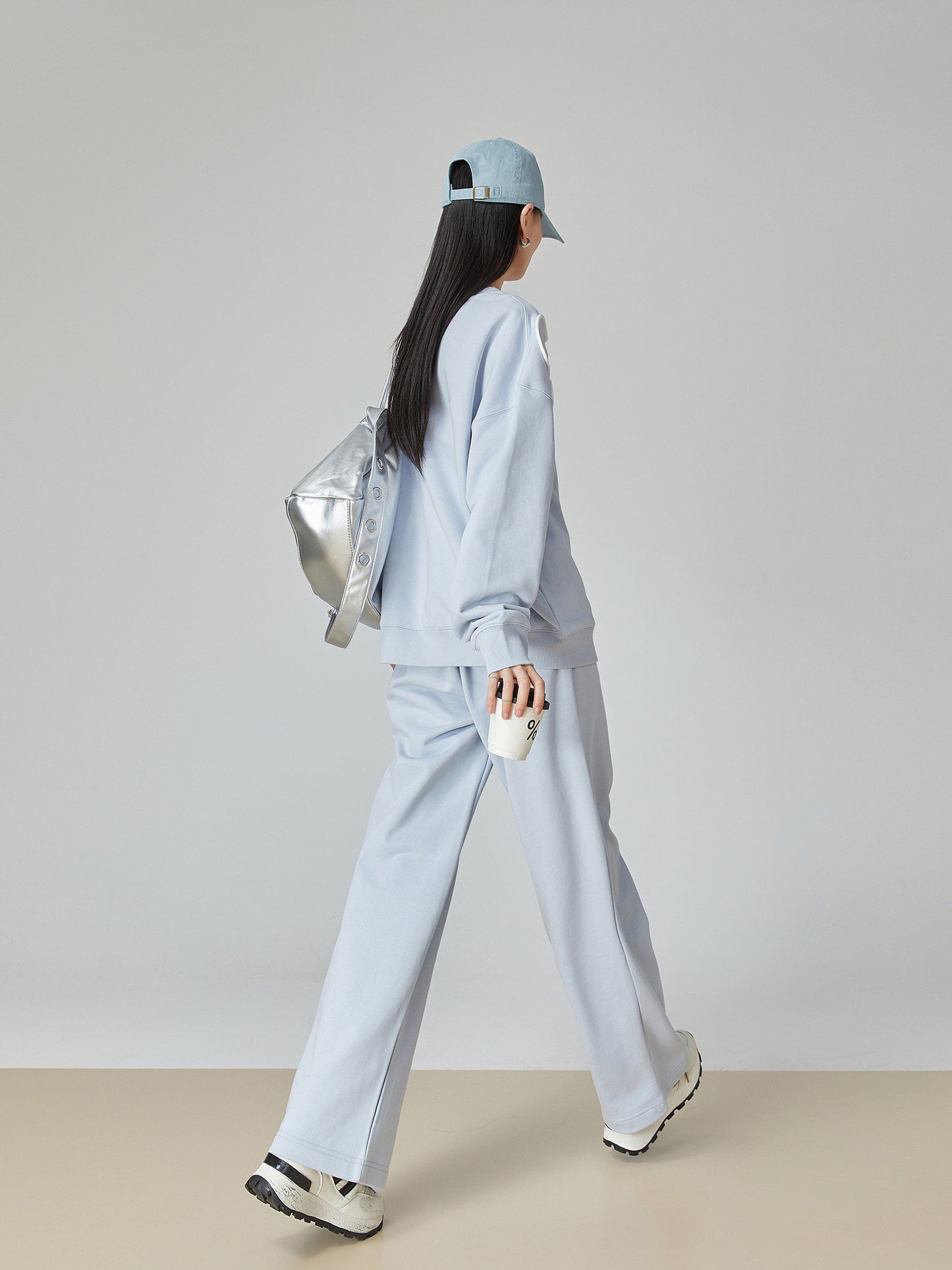 Floral Decorative Crewneck Pullover Top / Wide-Leg Pants FER0040