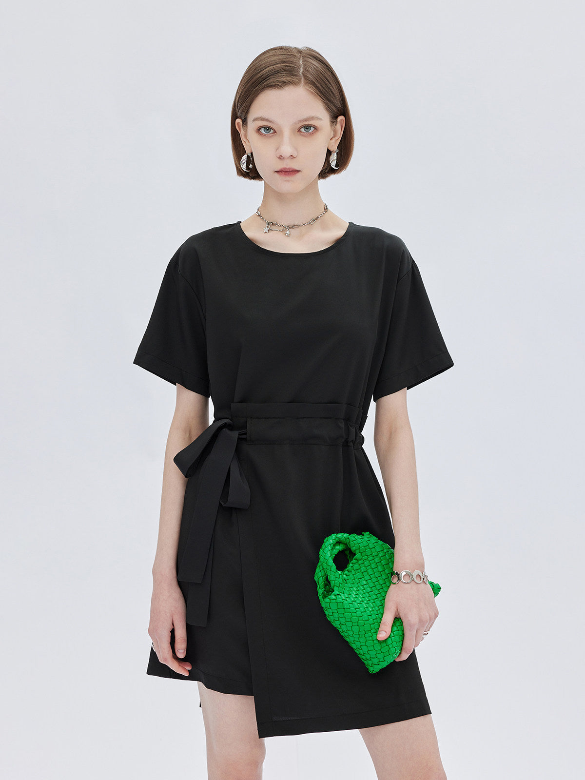 Round Neck Waist Ribbon Mini Dress SHN0054