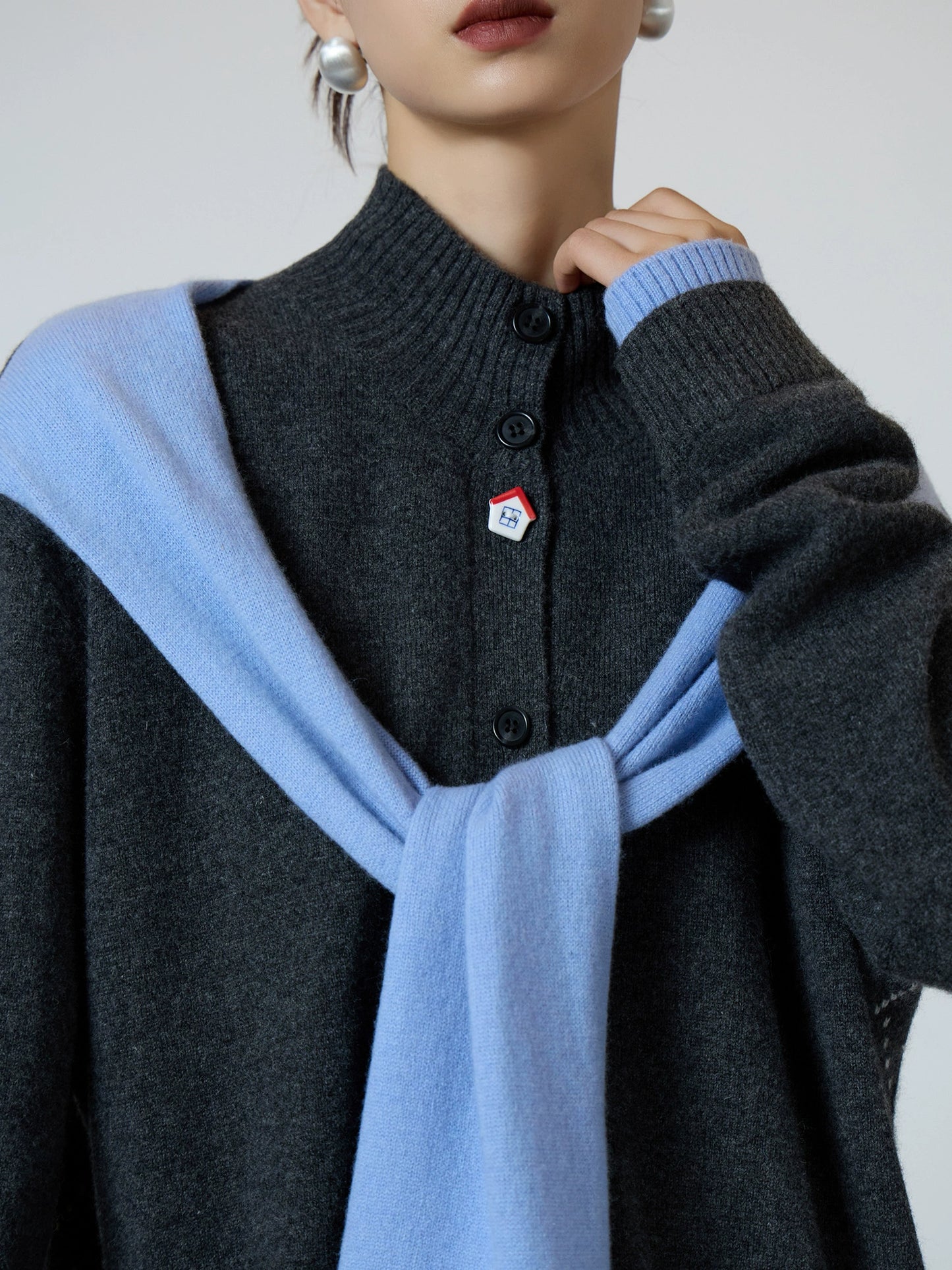 Gray Blue Color Block Design Knit SUY0002