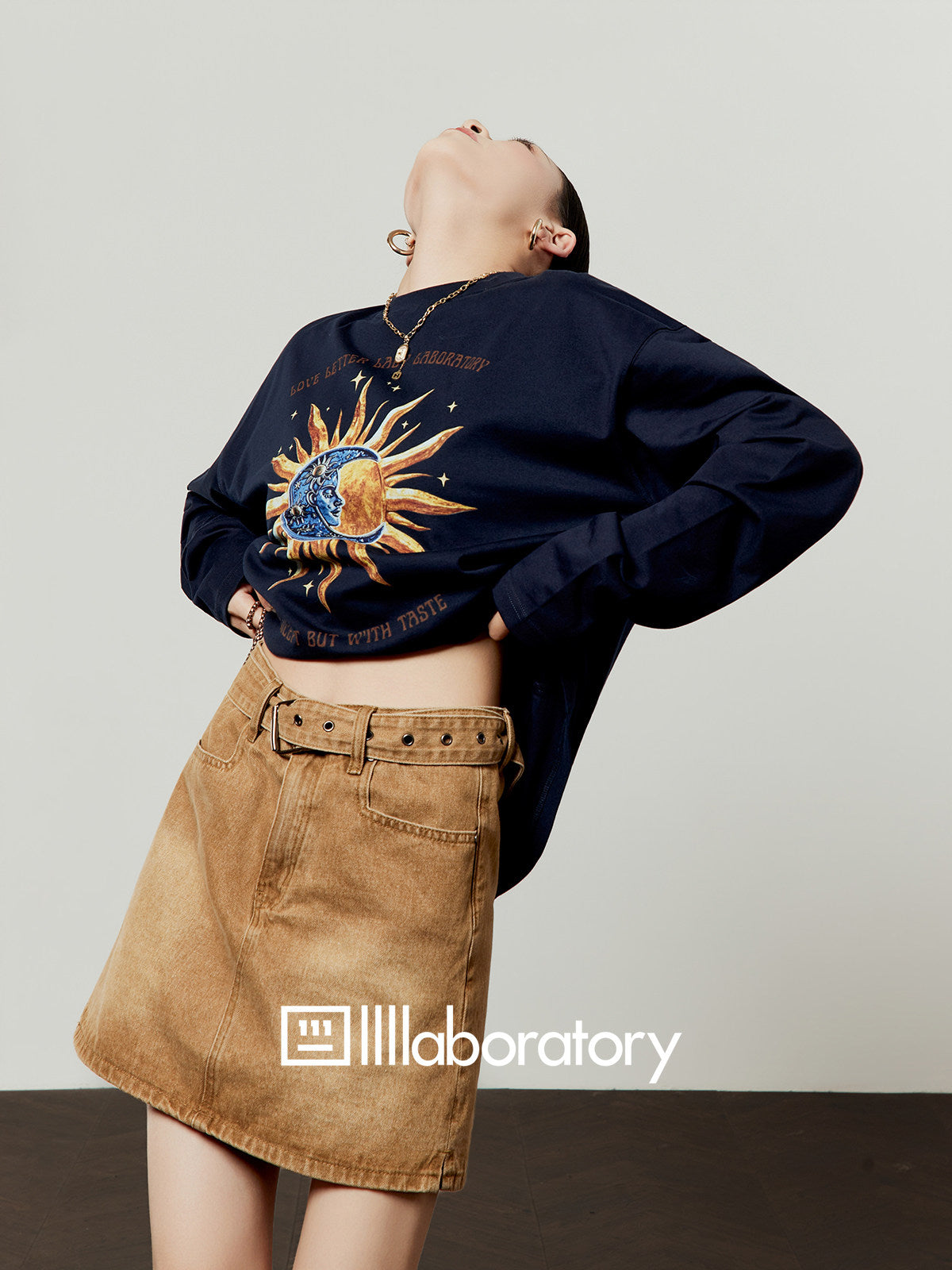 Sun Motif Long-Sleeve Top / Vintage Mini Skirt LLA0640