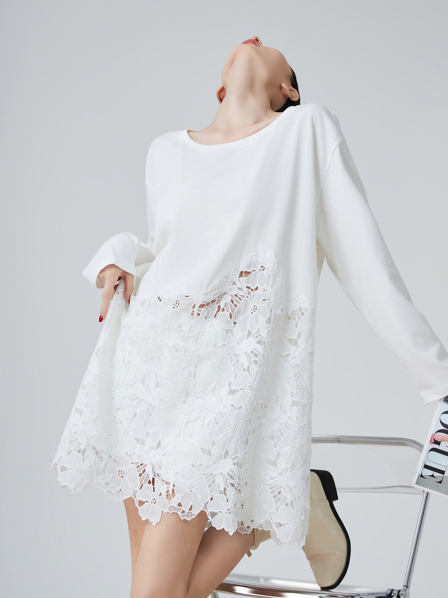 White Lace Docking Top FER0239