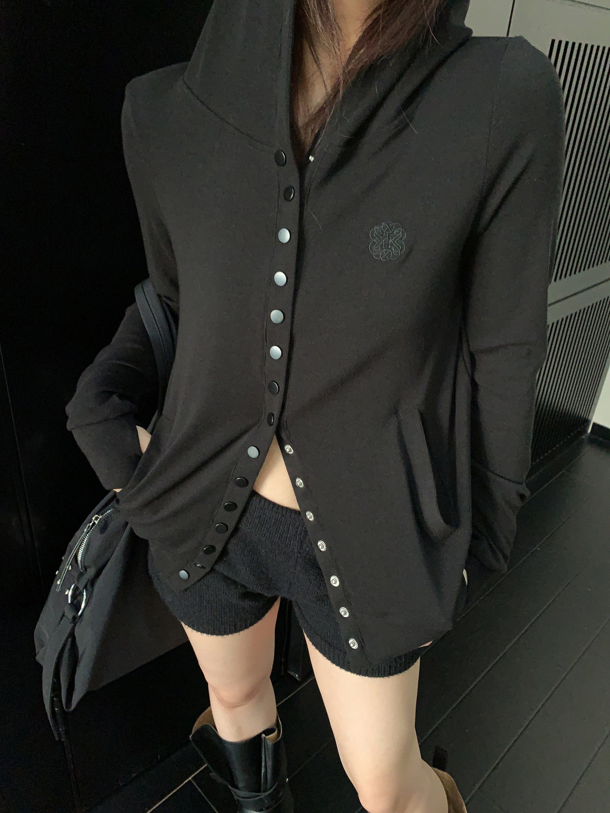 Snap Button Hooded Cardigan YLS1039
