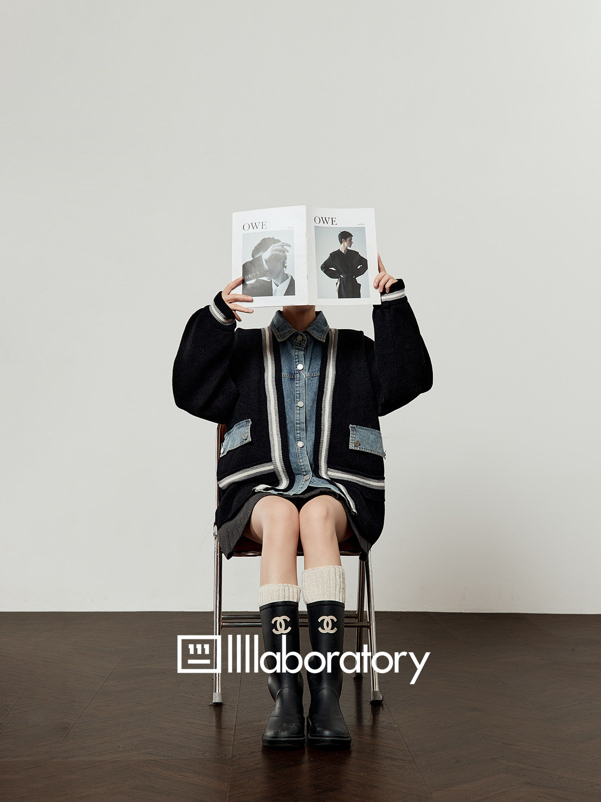 Denim Shirt Docking Knit Cardigan / Pleated Skirt LLA0647