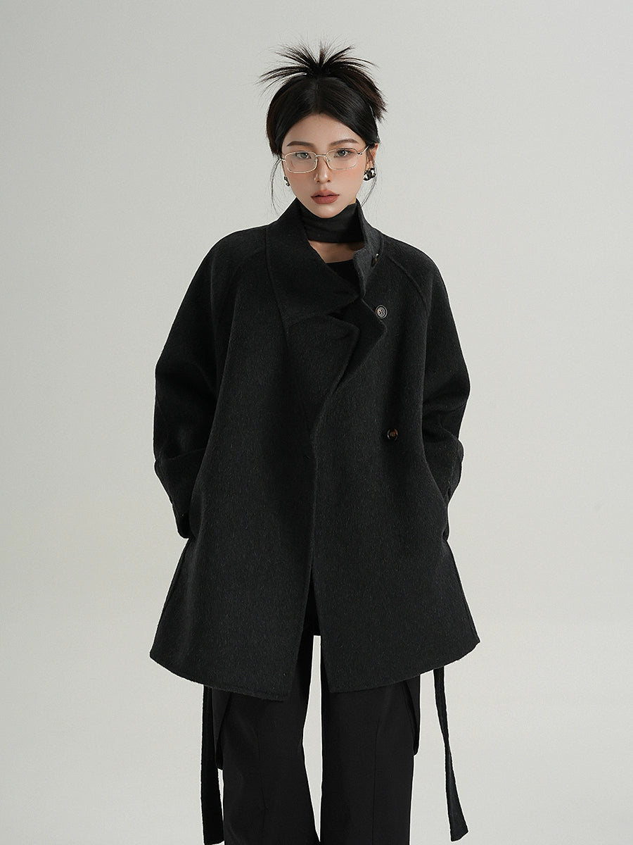 Half Turtleneck Black Coat SRS0320