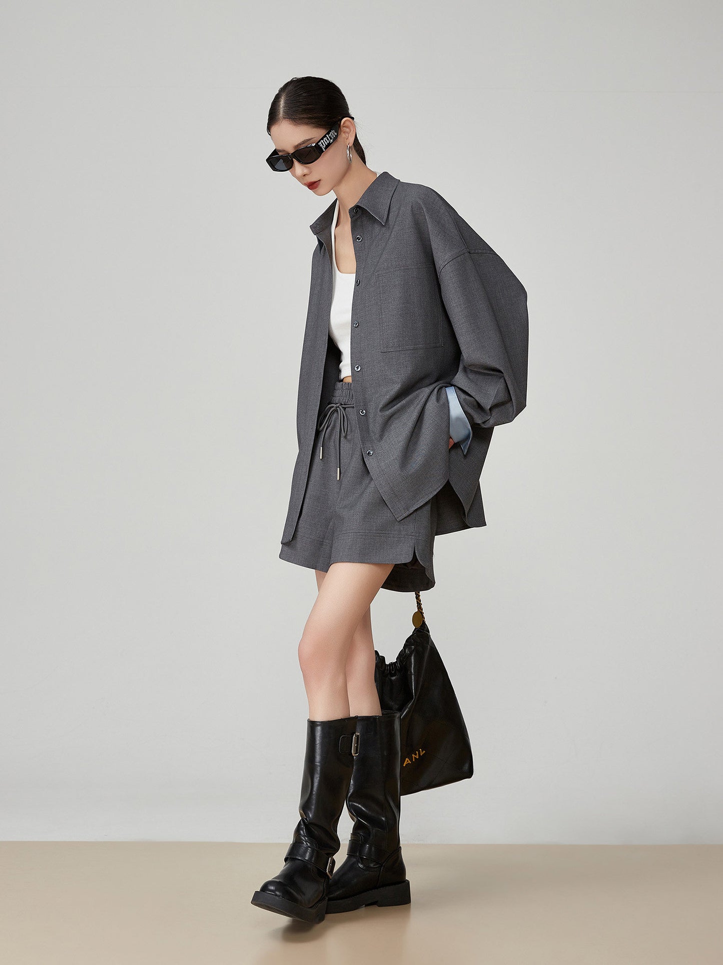 Gray Collared Long-Sleeve Shirt / Shorts FER0064