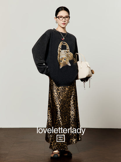 Vintage Printed Long-Sleeve T-Shirt / Leopard Skirt LLA0663