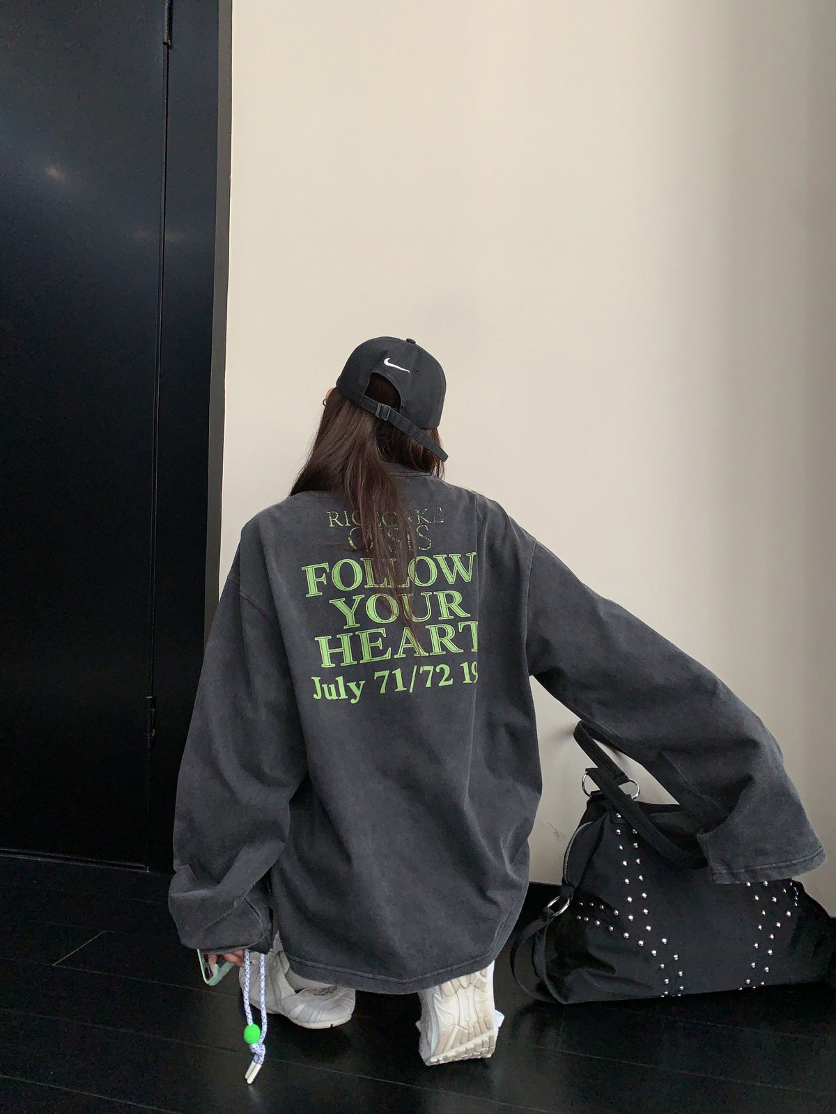 Vintage Back Logo Long Sleeve Top YLS1037