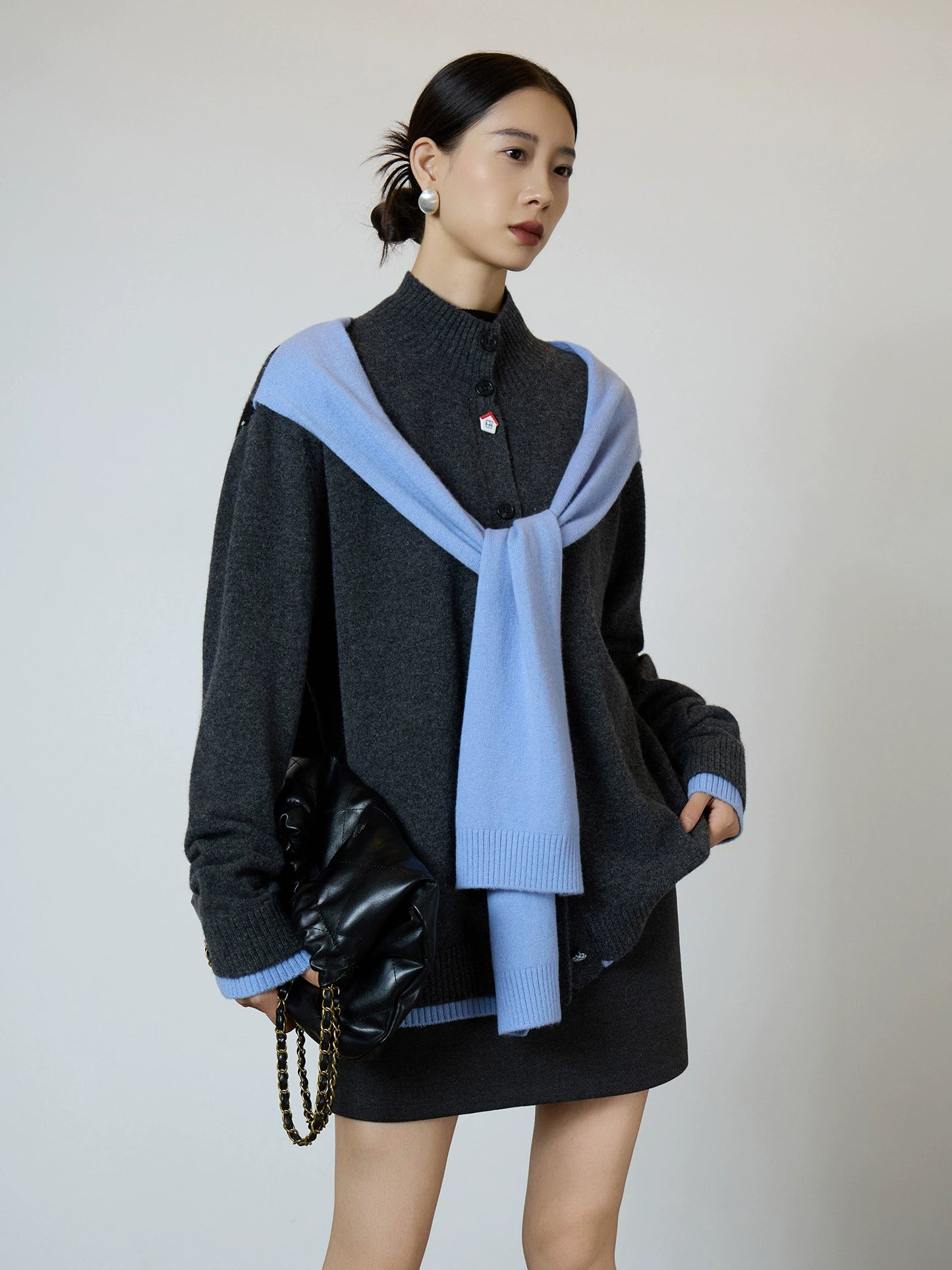 Gray Blue Color Block Design Knit SUY0002
