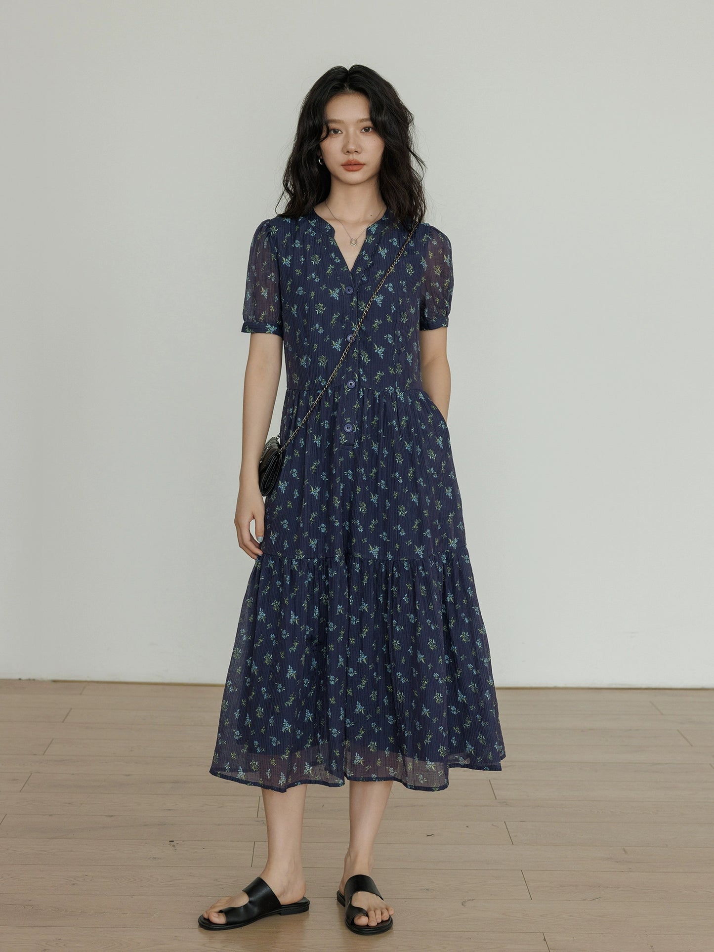 Key Neck Floral Dress VAS0121