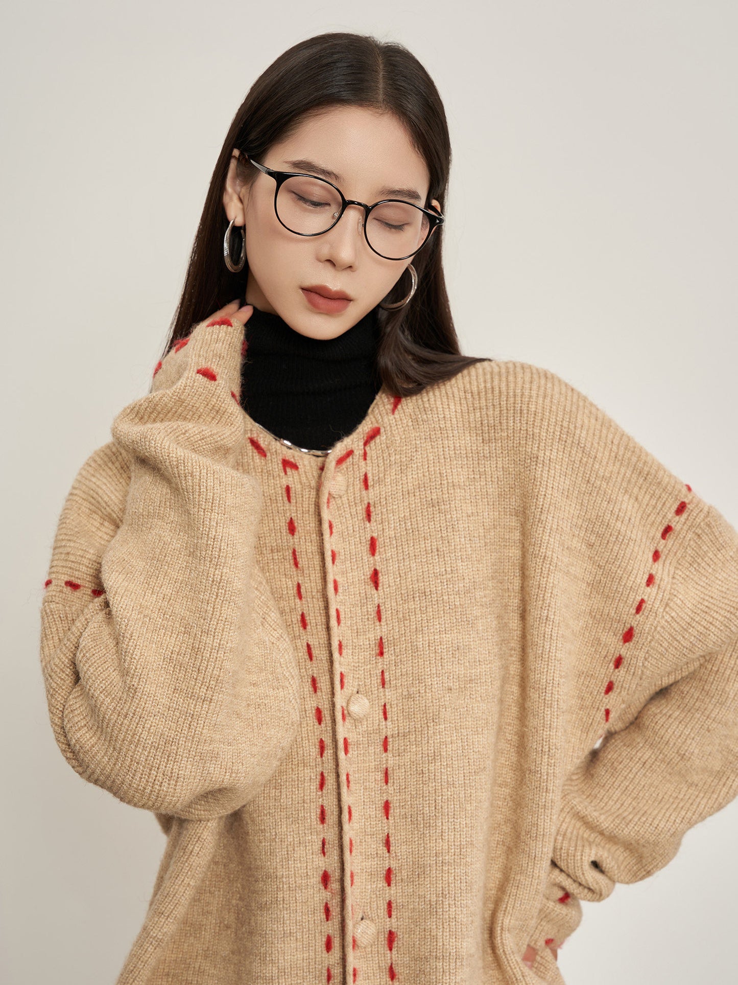 Stitched Embroidery Knit Cardigan SUY0034