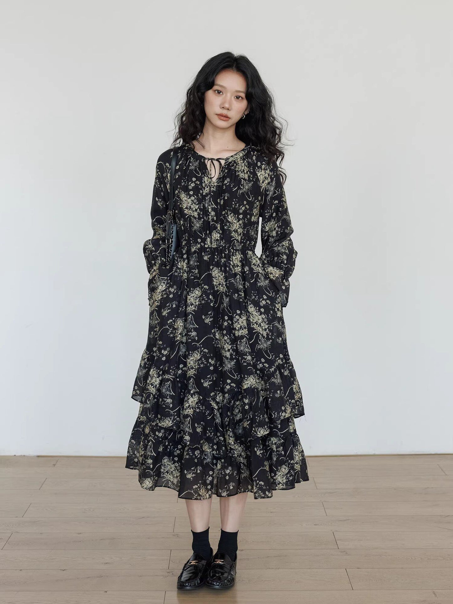 V-Neck Floral Vintage Shirt Dress VAS0192