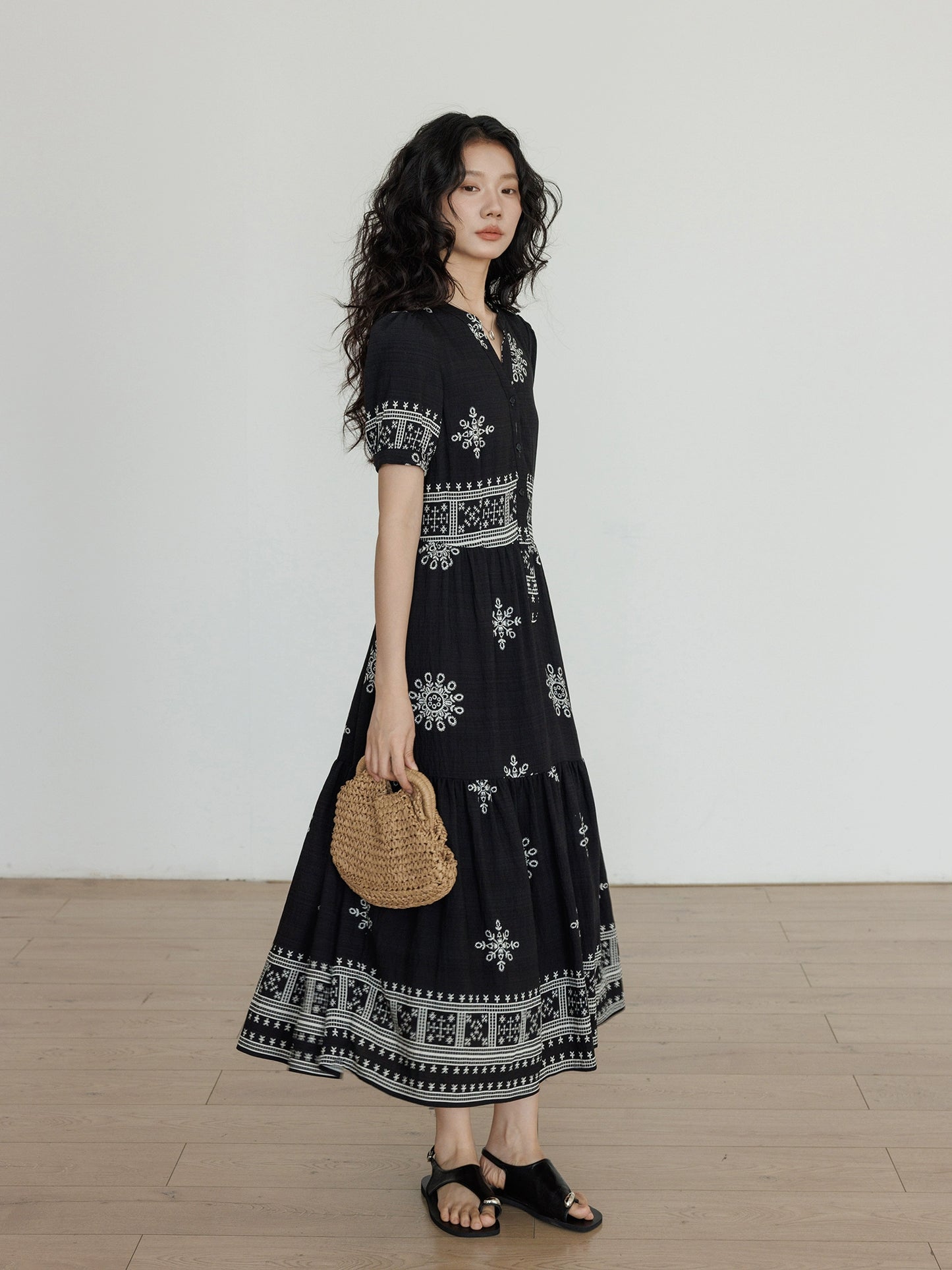 Summer Embroidered Vintage Dress VAS0100