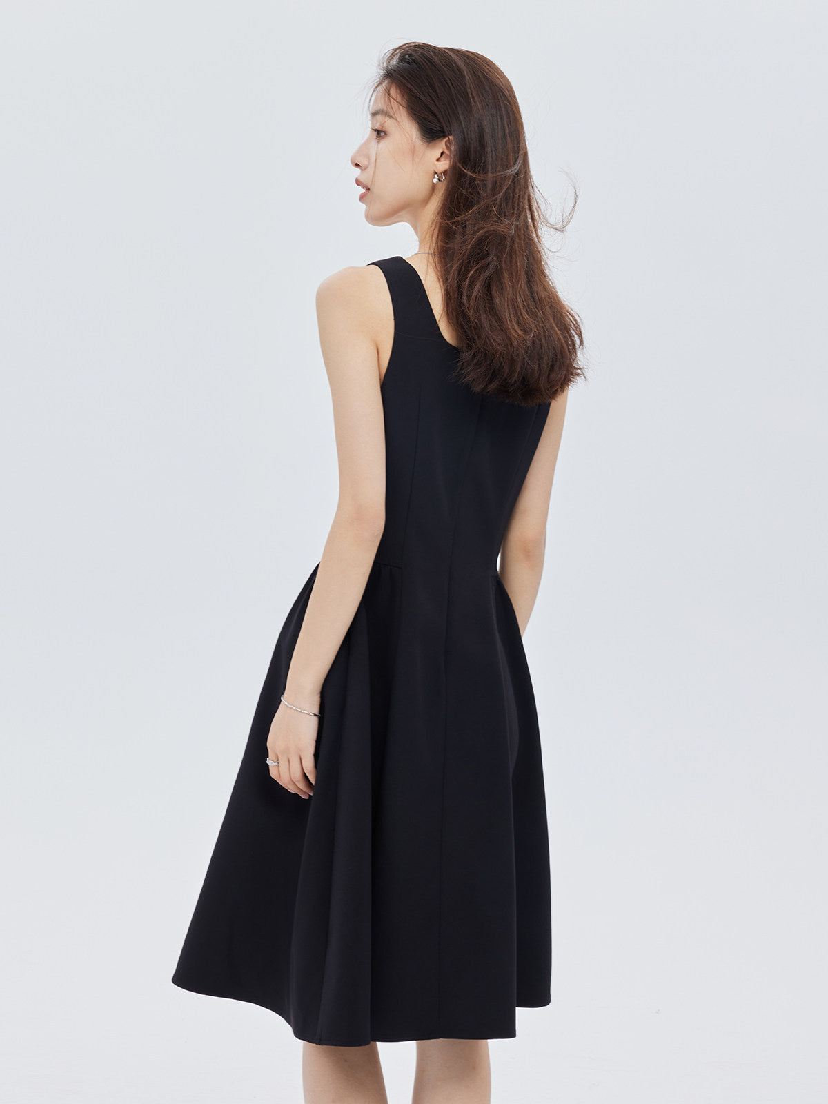 Square-Neck Wide Strap Dress SHN0009
