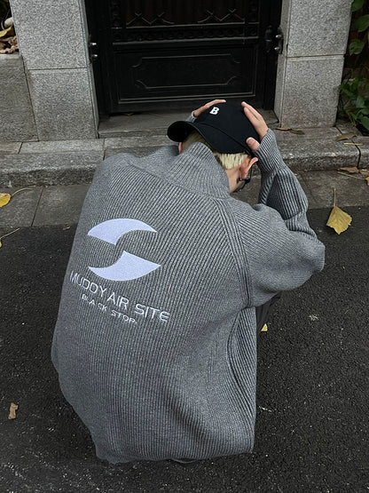 Back Logo Zip Knit MAD0006