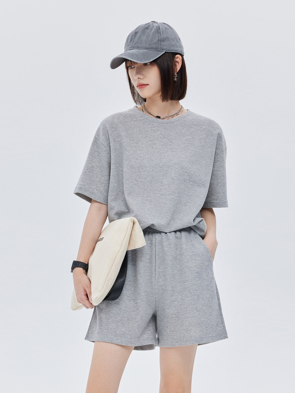 Relaxed Oversized T-Shirt / Shorts SHN0031