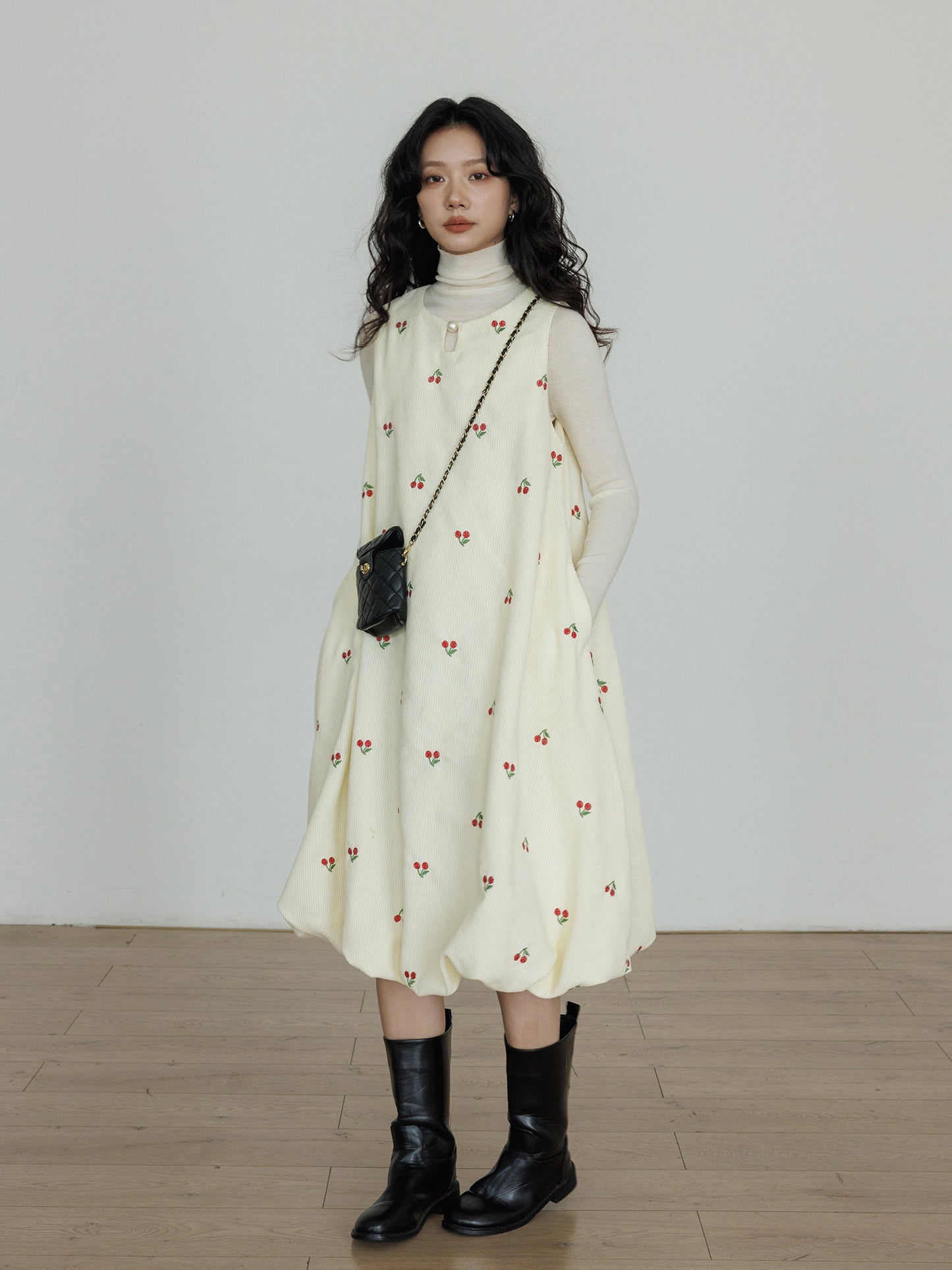 Crew Neck Cherry Vest Dress VAS0187