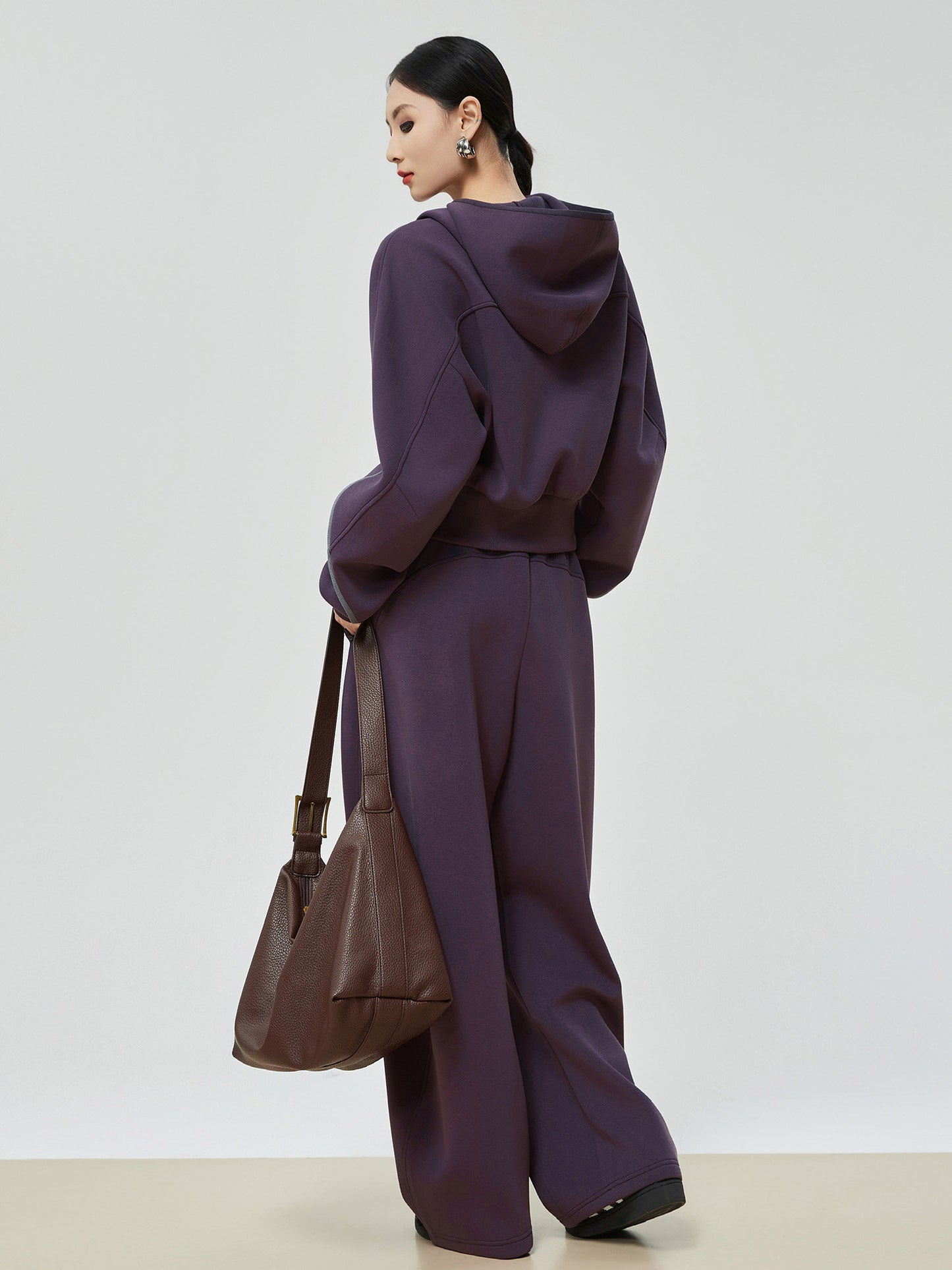 Half-Zip Sailor Collar Tops / Wide Sweatpants FER0383