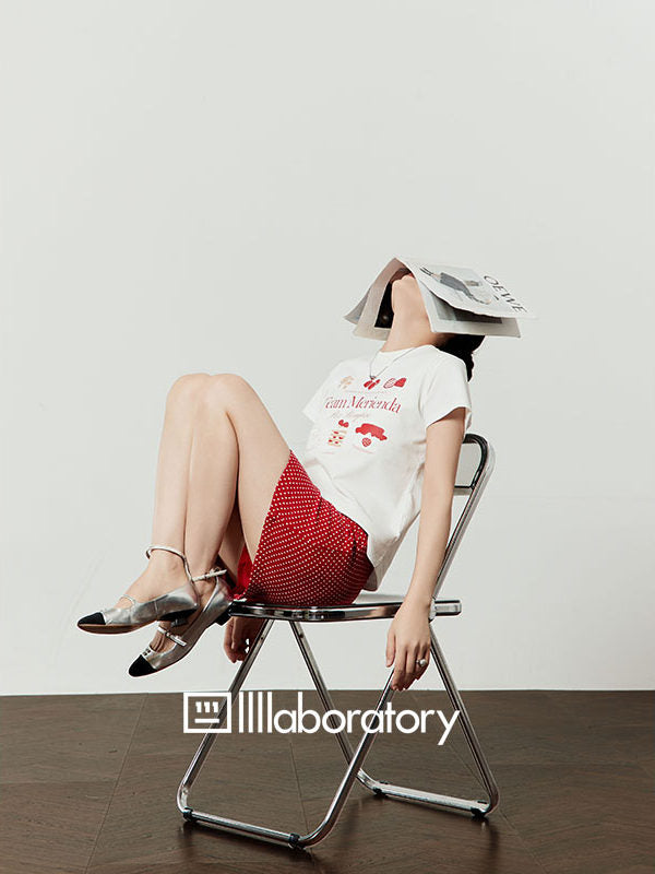 Graphic Short-Sleeve T-Shirt / Polka Dot Mini Skirt LLA0650