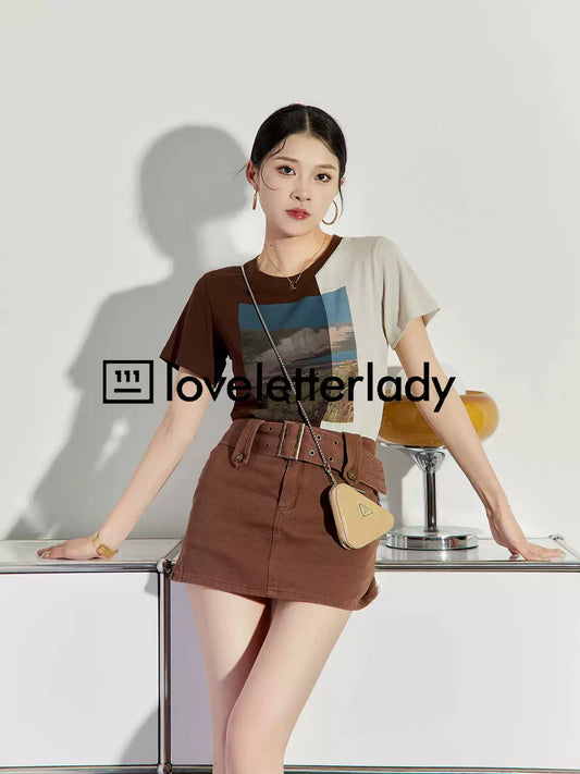 Two Color Graphic T-Shirt / Thick Belt Mini Skirt LLA0222