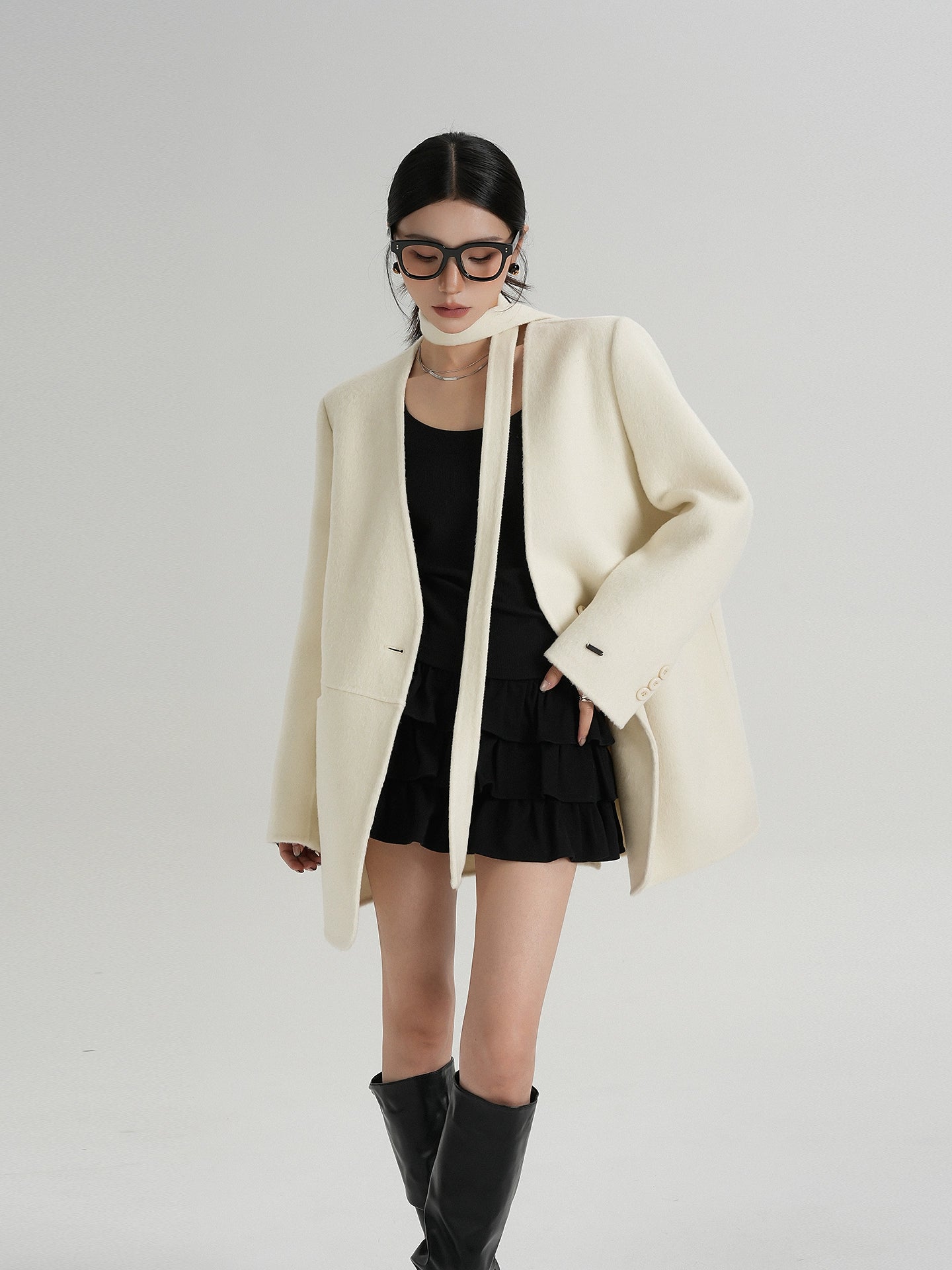 Collarless Wool Coat with Choker SRS0393