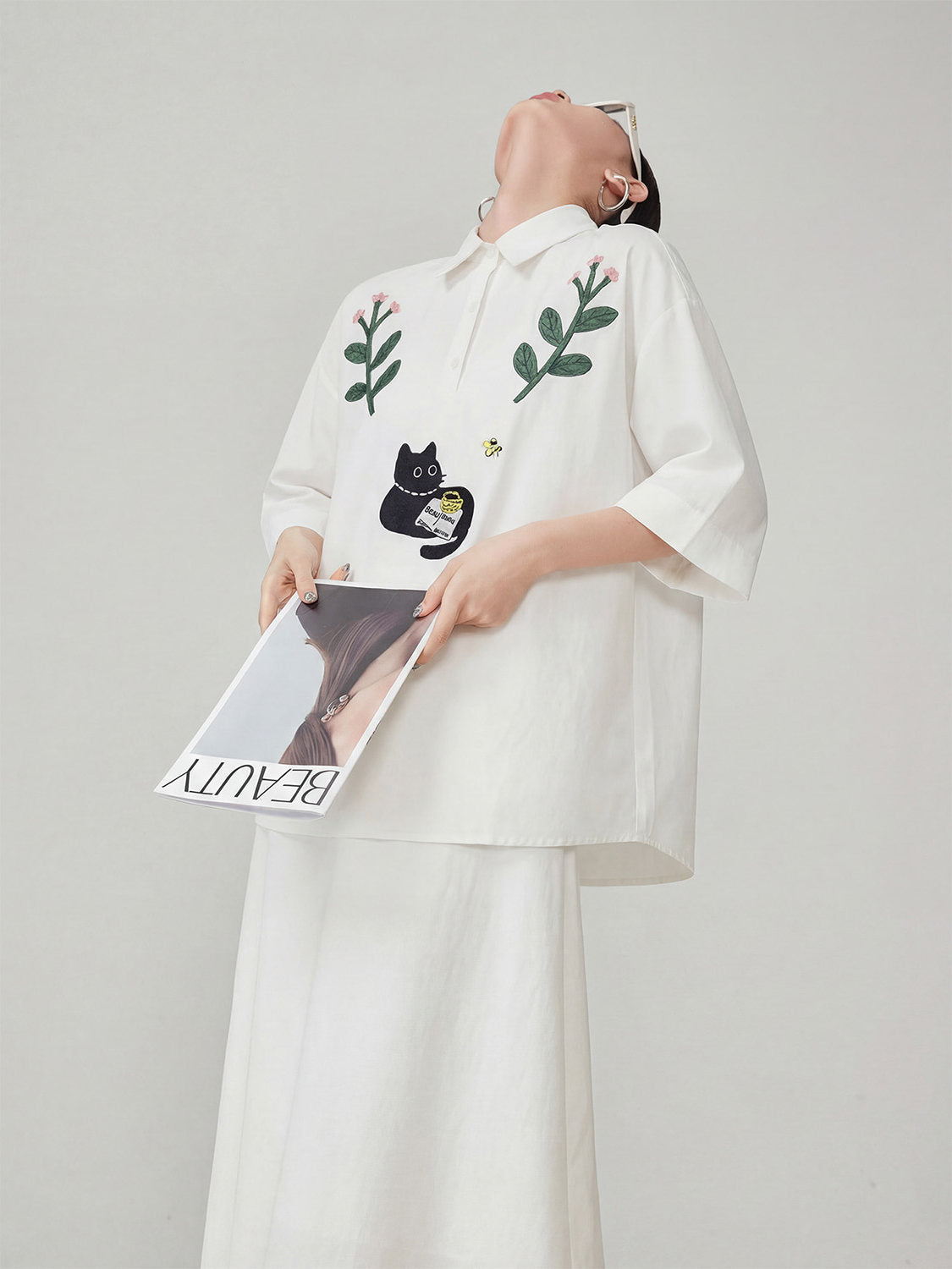 Cat Embroidered Short-Sleeve Shirt / White Long Skirt FER0211