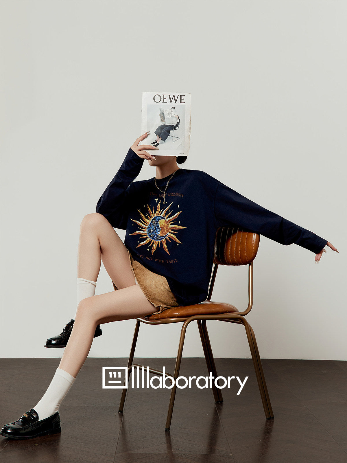 Sun Motif Long-Sleeve Top / Vintage Mini Skirt LLA0640