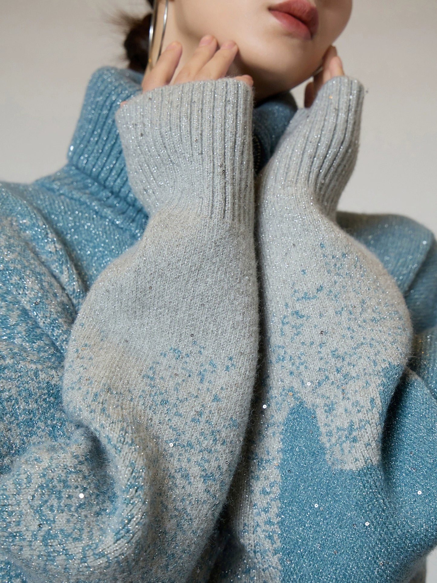 Half-Zip Gradient Knit Top SUY0006